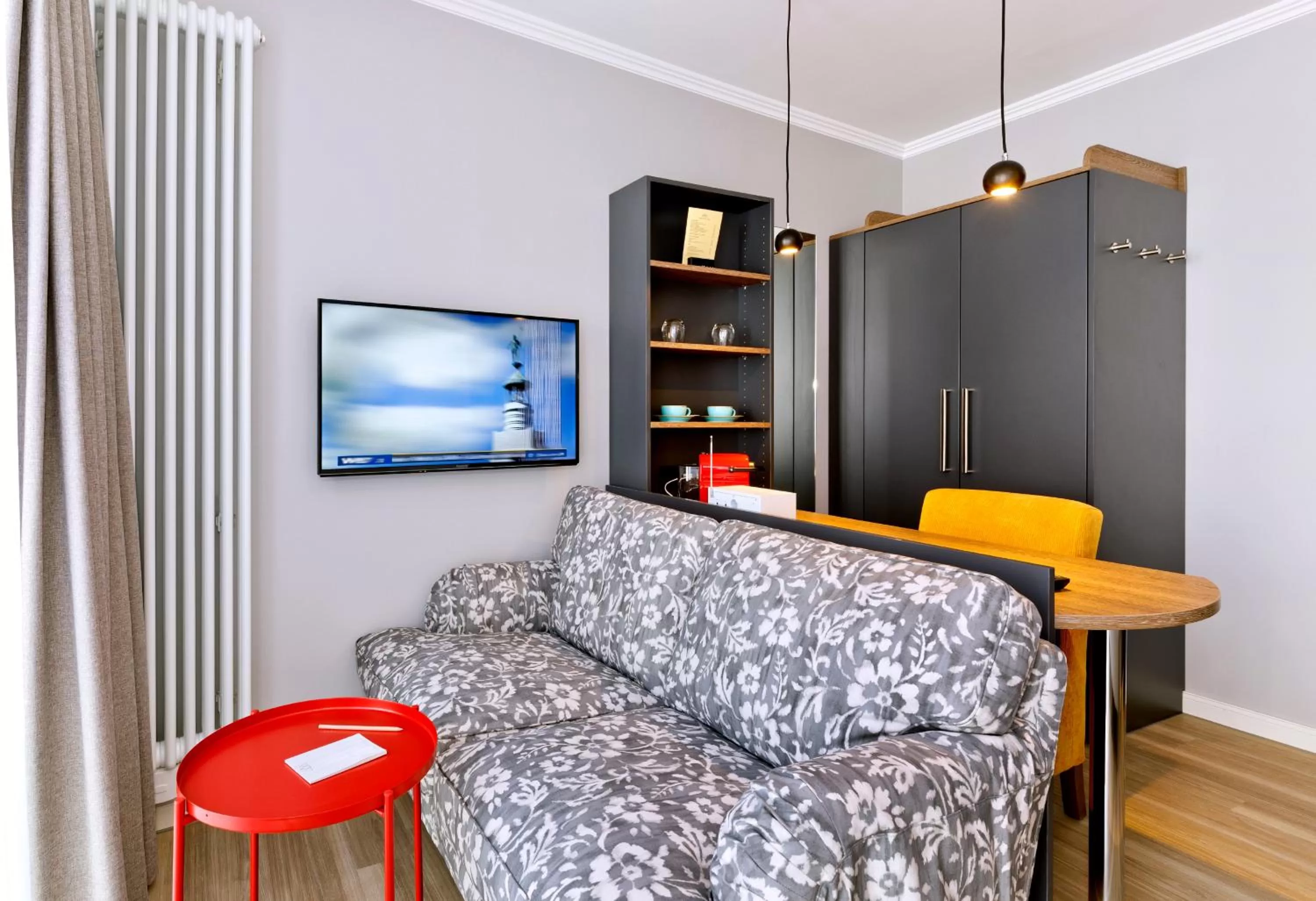 Photo of the whole room in Logierhaus RheintorEins