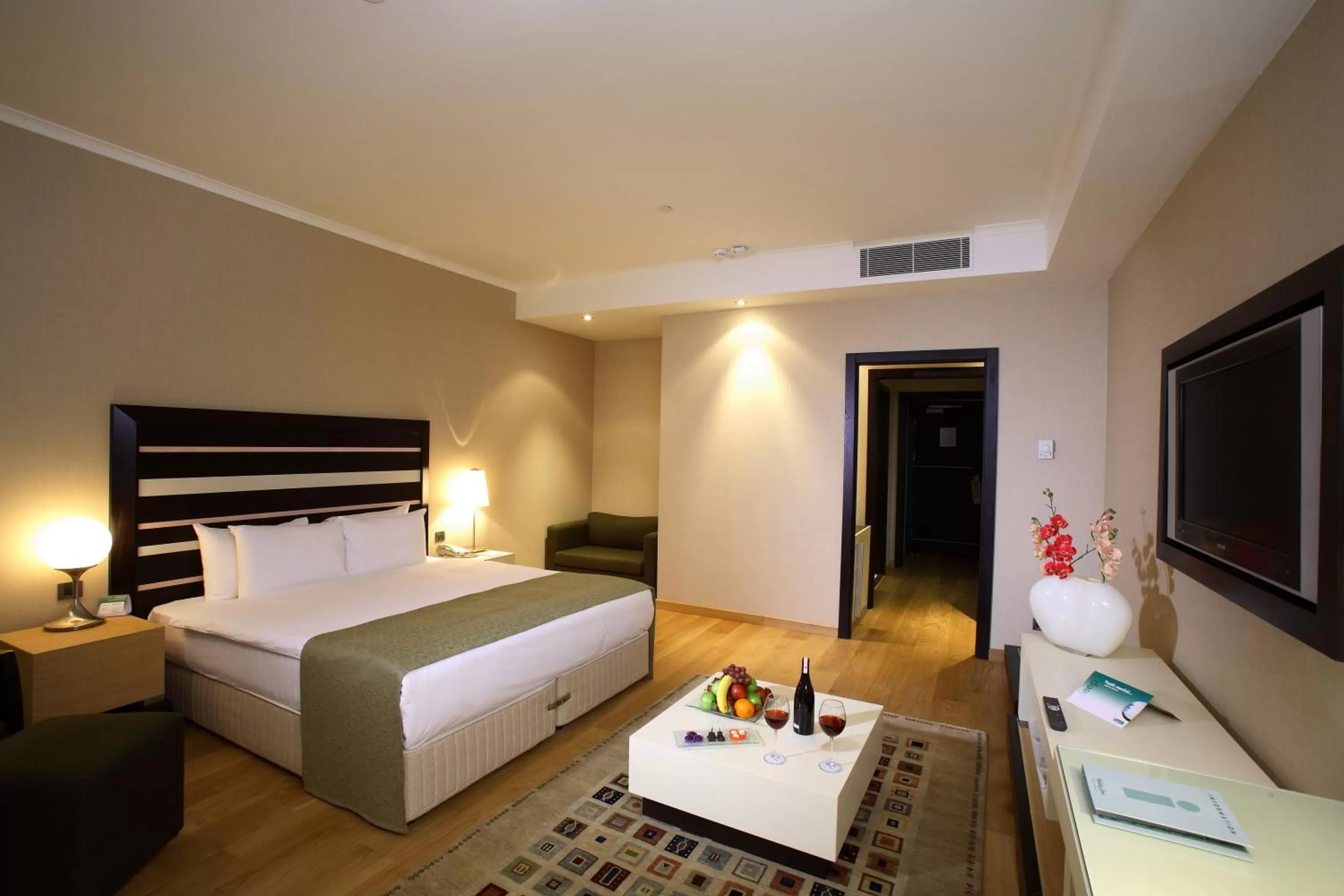 Photo of the whole room in Nova Plaza Prime Hotel