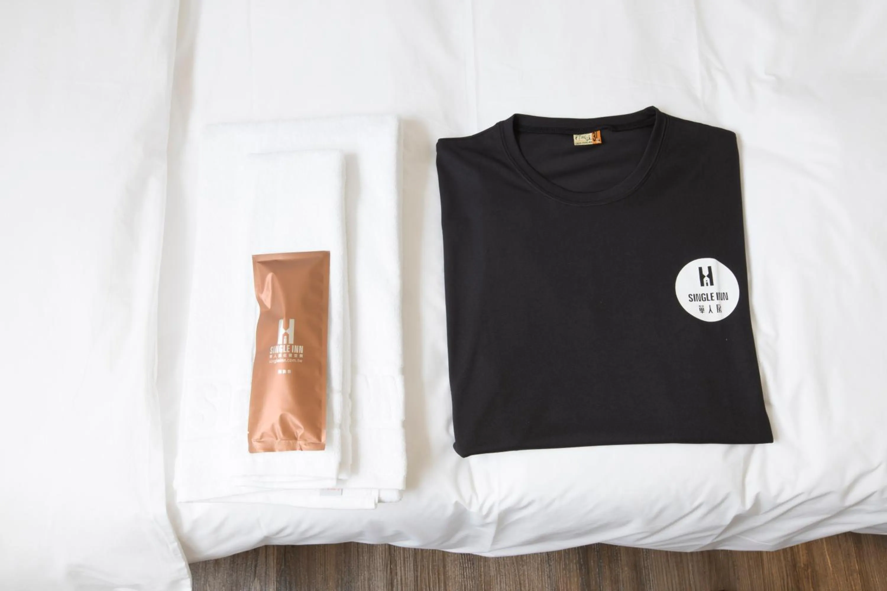 Bedroom in Single Inn-Kaohsiung Station