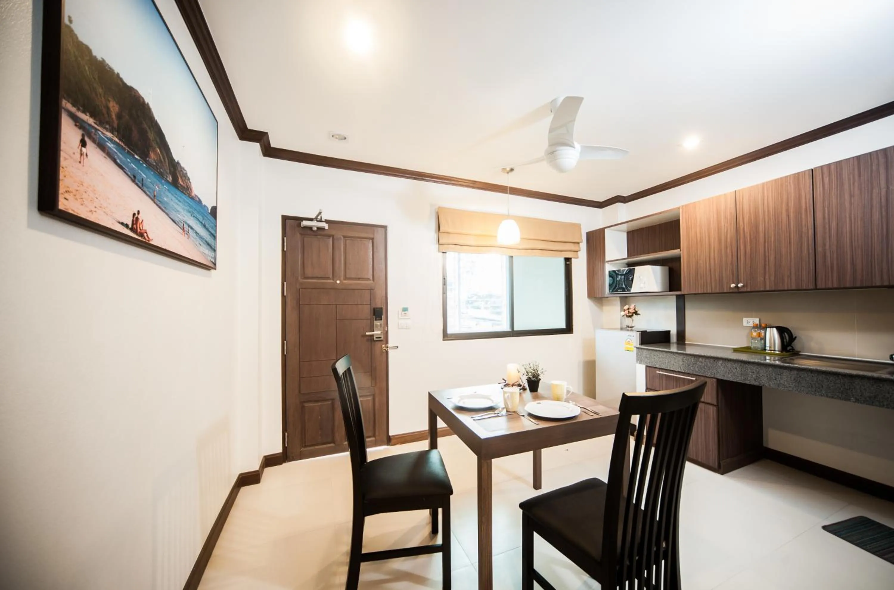 Kitchen or kitchenette in Ratana Hill Patong