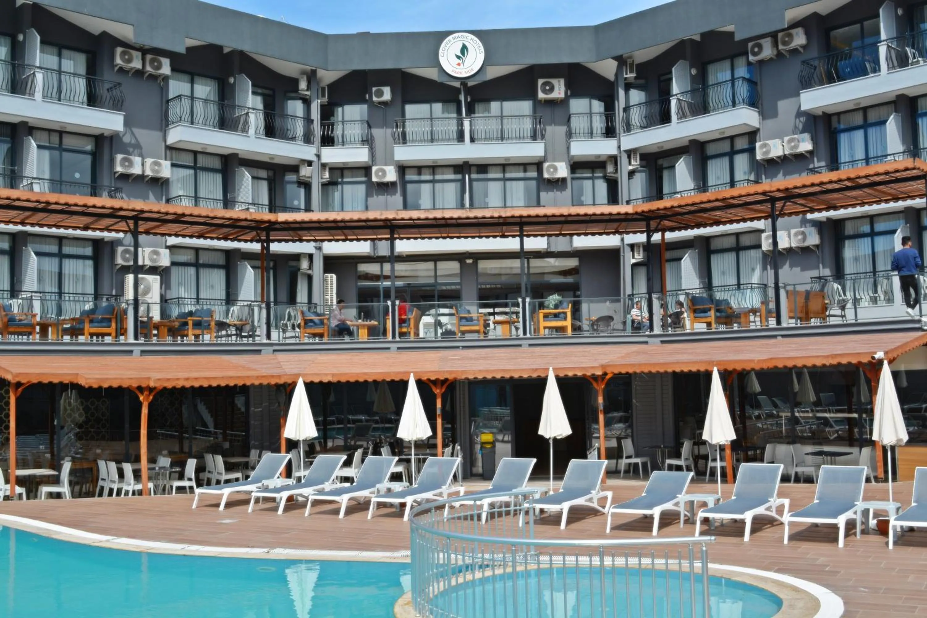 Property building in Clover Magic Park Side Hotel