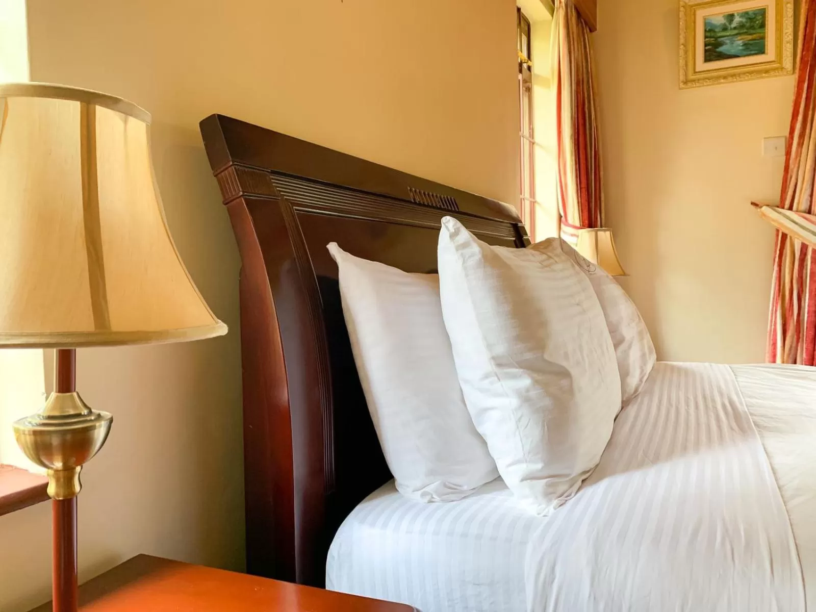 Bedroom, Bed in Oilepo Cottage