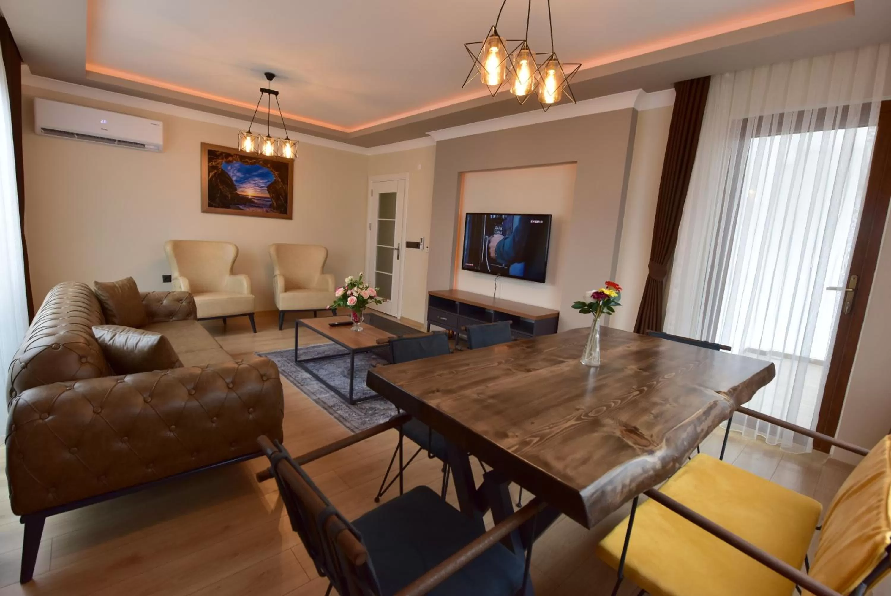 TV and multimedia in İnanlar Airport Residence