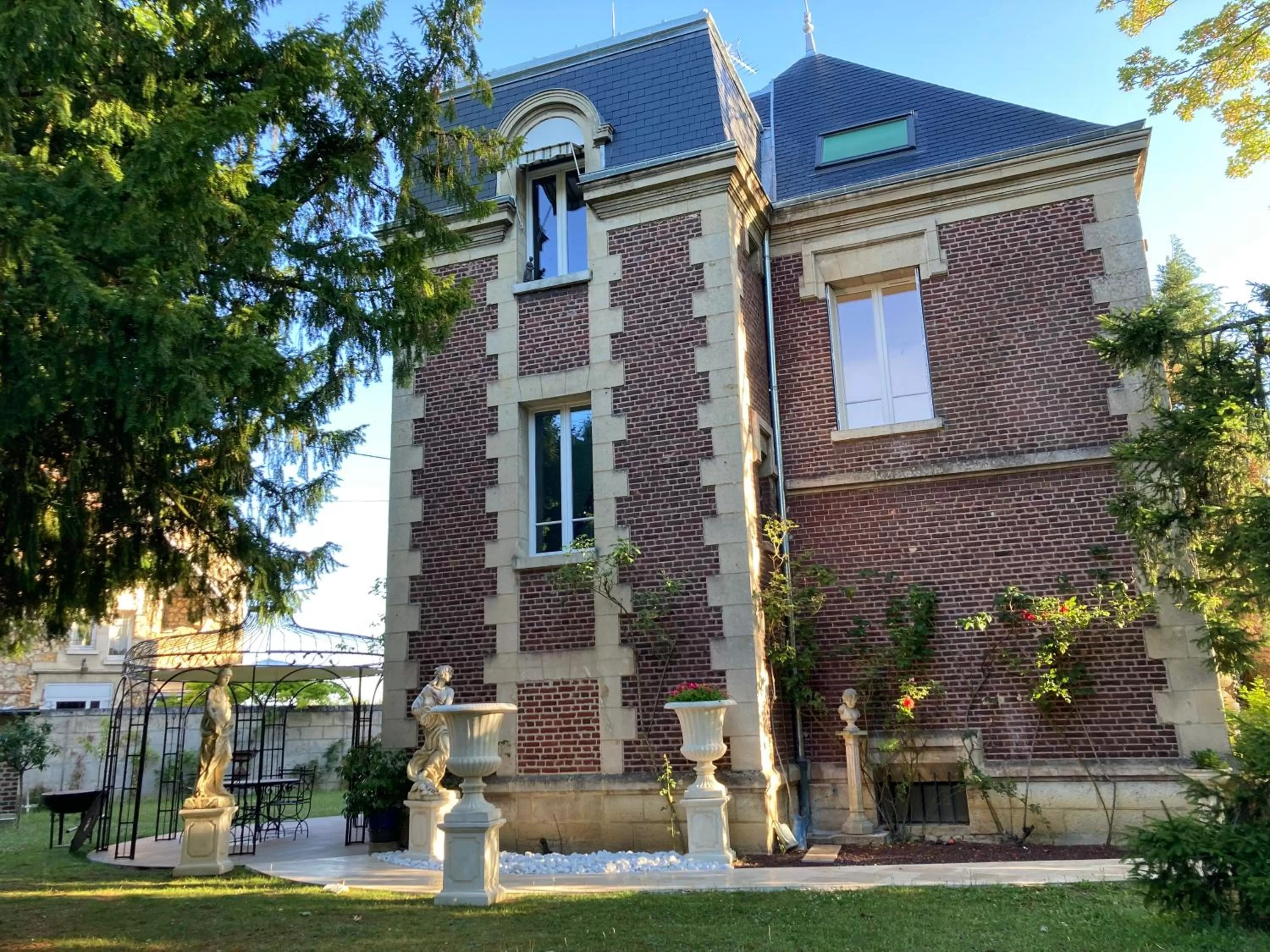 Property building in Casa La Palma Le 48