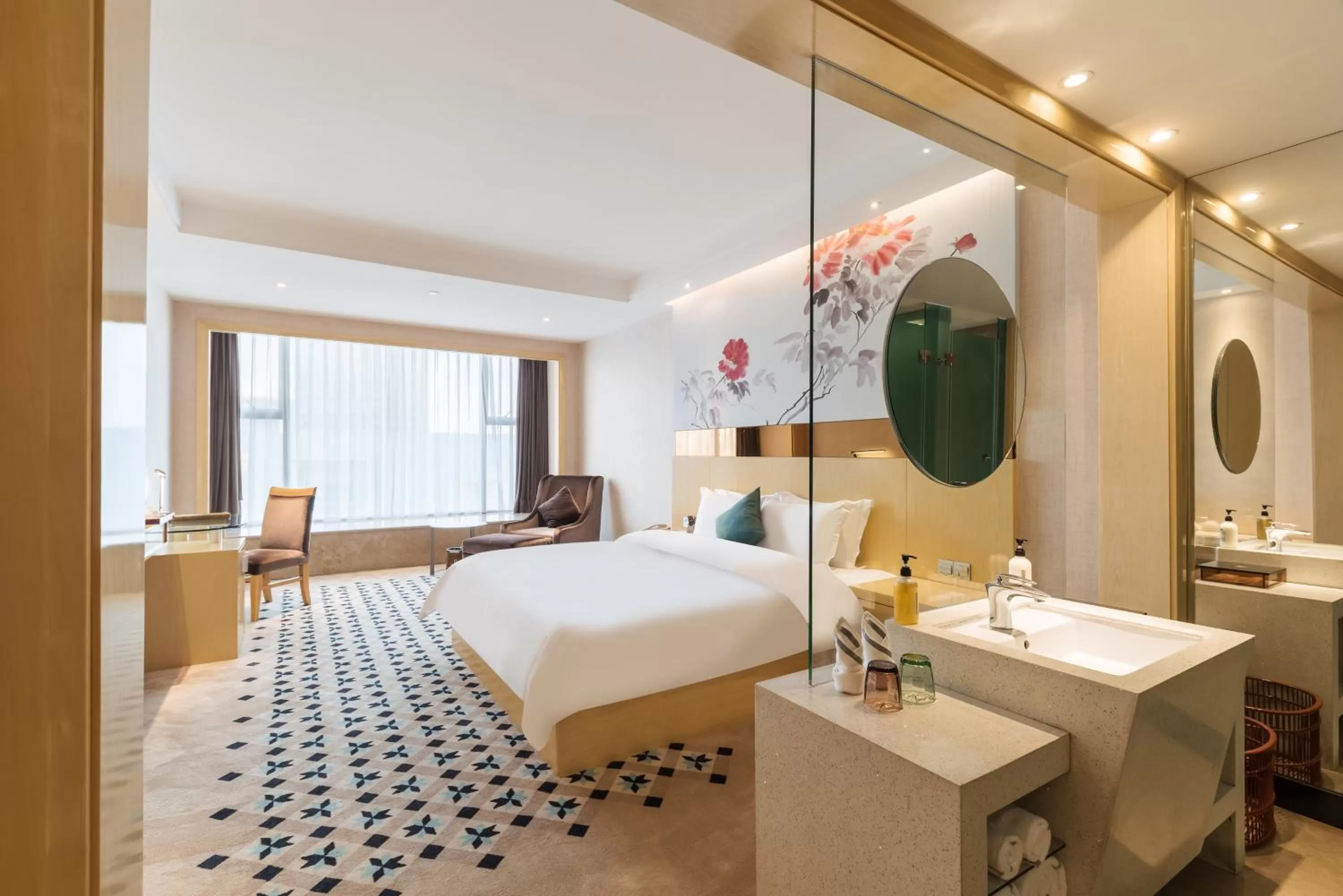 Bed, Bathroom in Paco Hotel Suyuan Metro Guangzhou