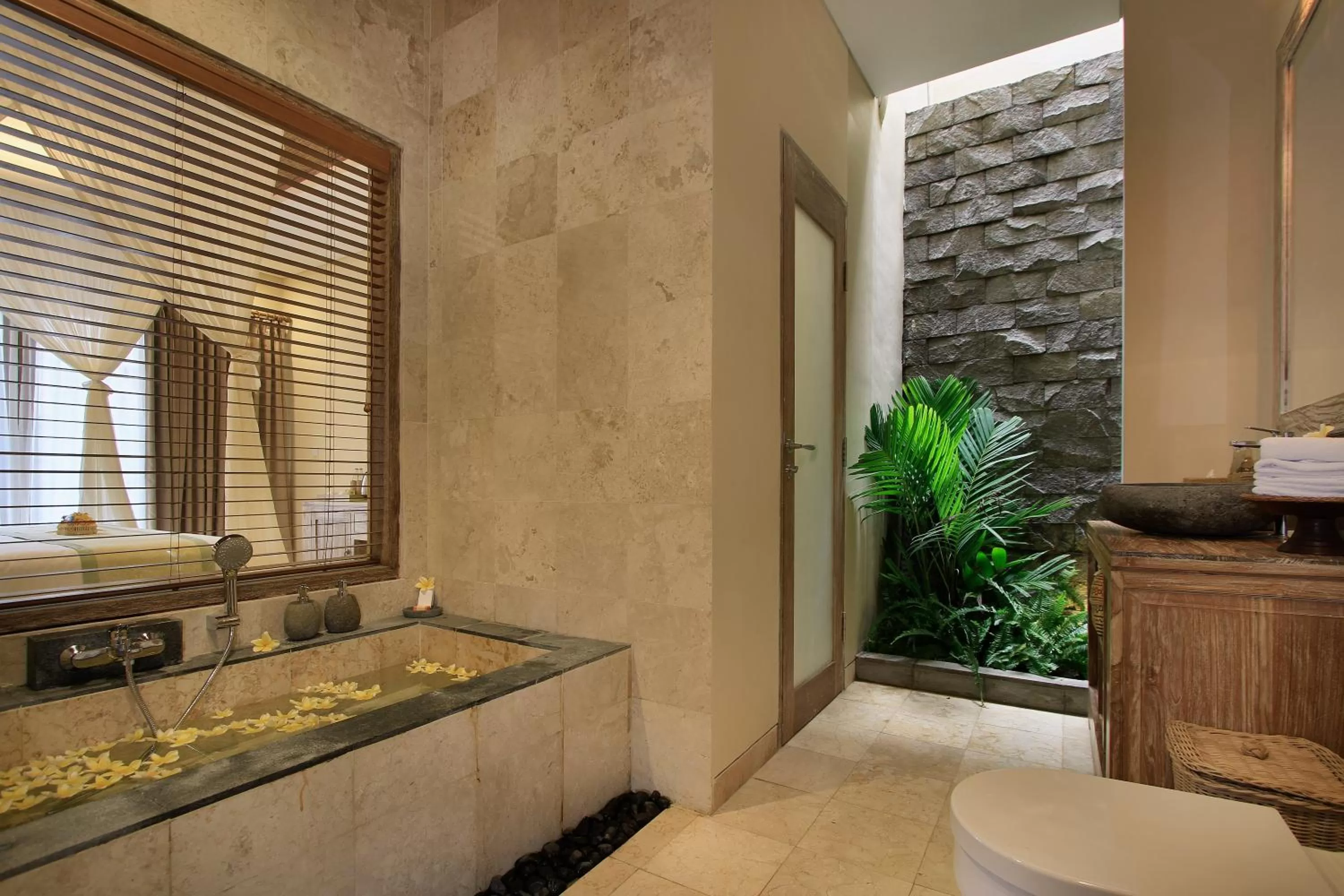 Bathroom in The Alena Resort a Pramana Experience