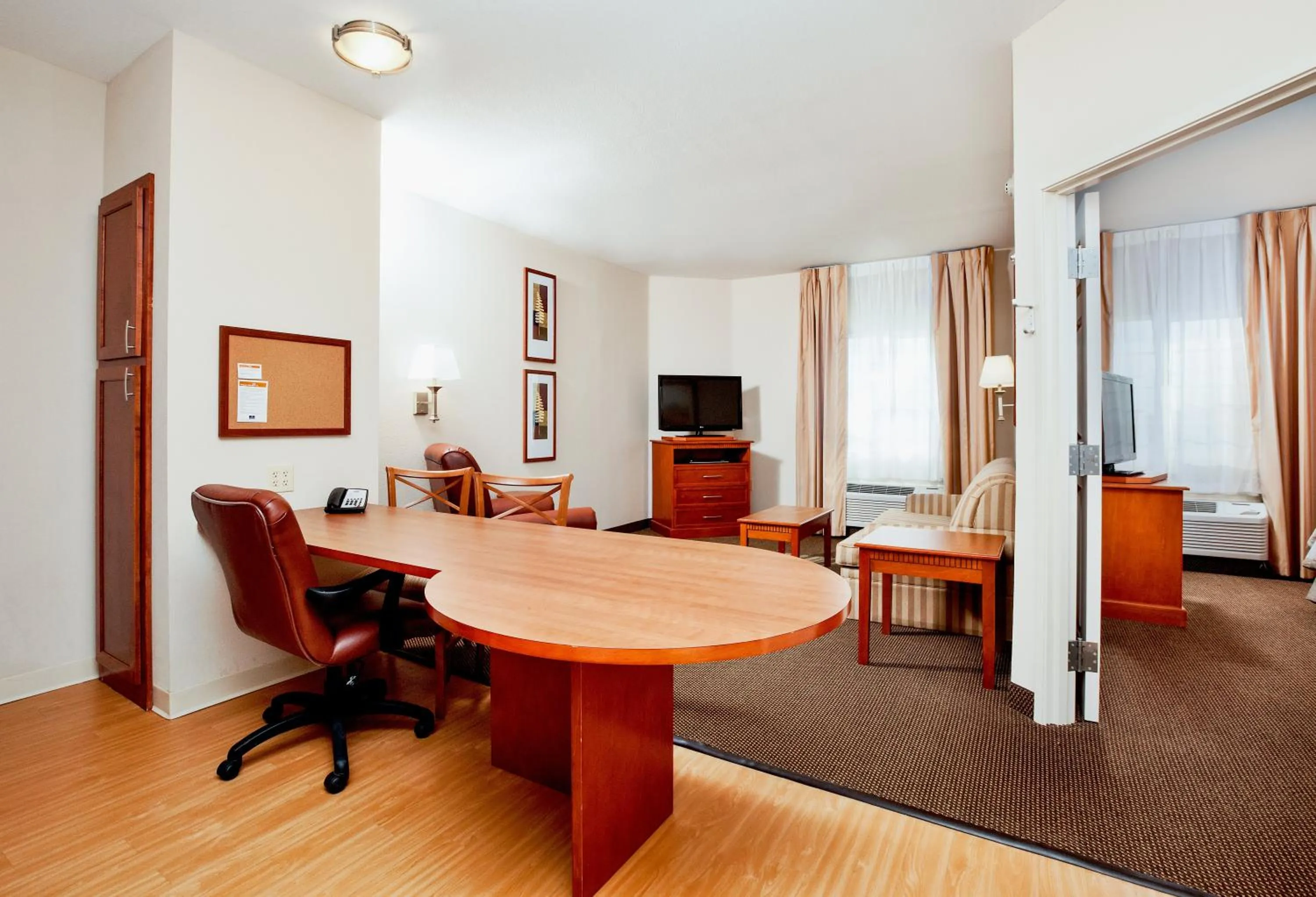 Queen Room - Hearing Accessible - Non-Smoking in Candlewood Suites Georgetown by IHG