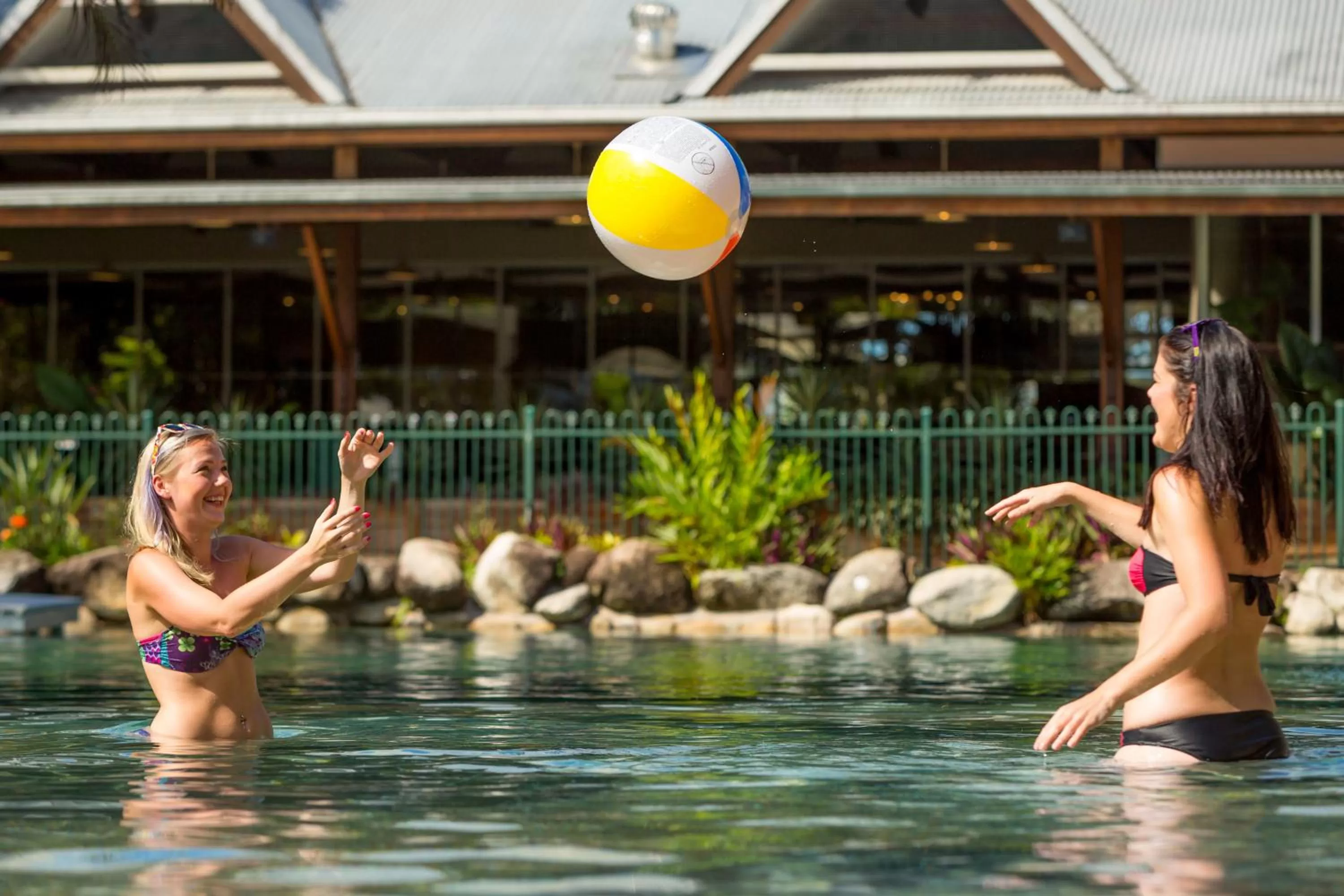 People in Cairns Colonial Club Resort