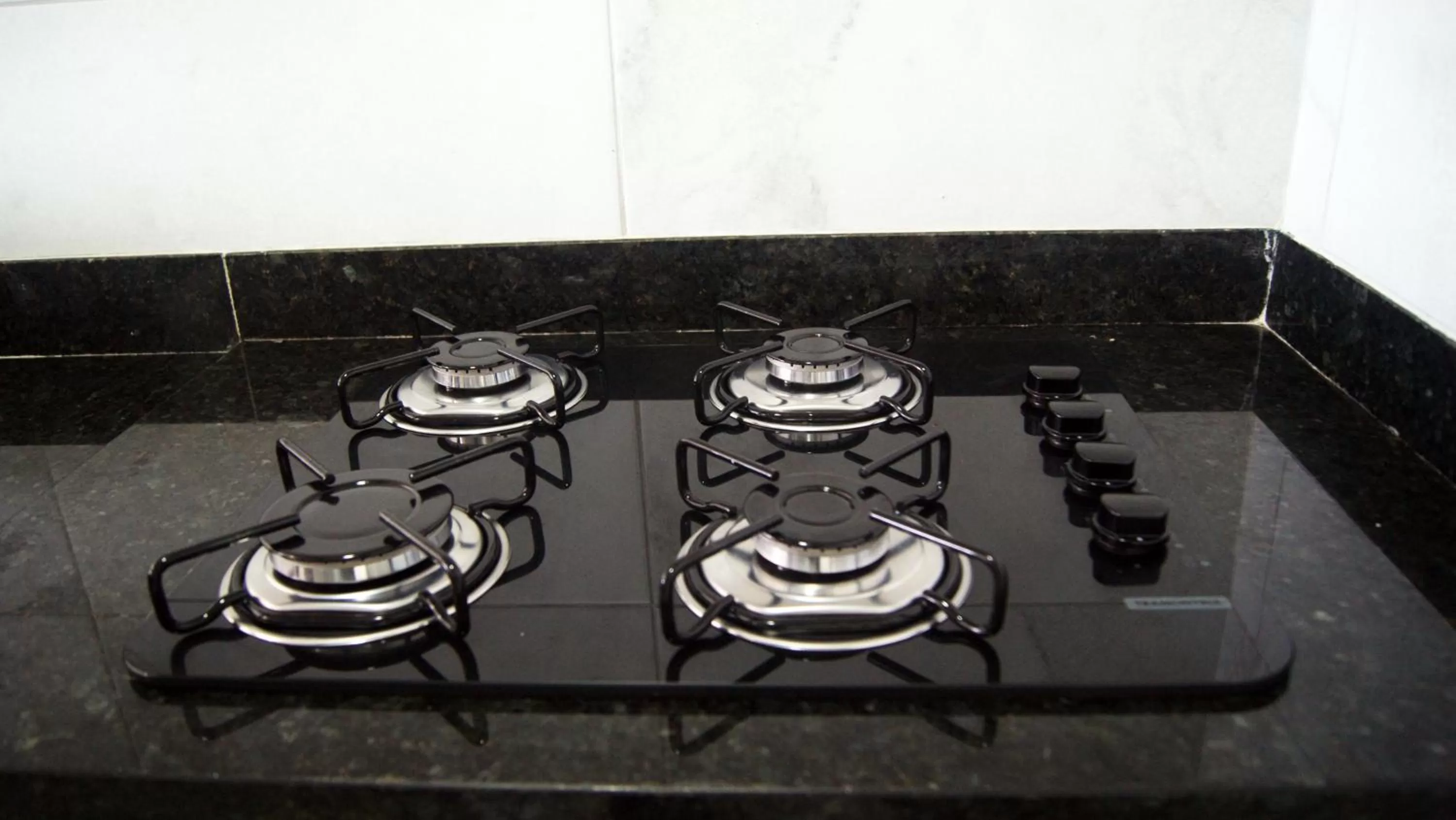 Kitchen or kitchenette in Littoral Tambaú Flat