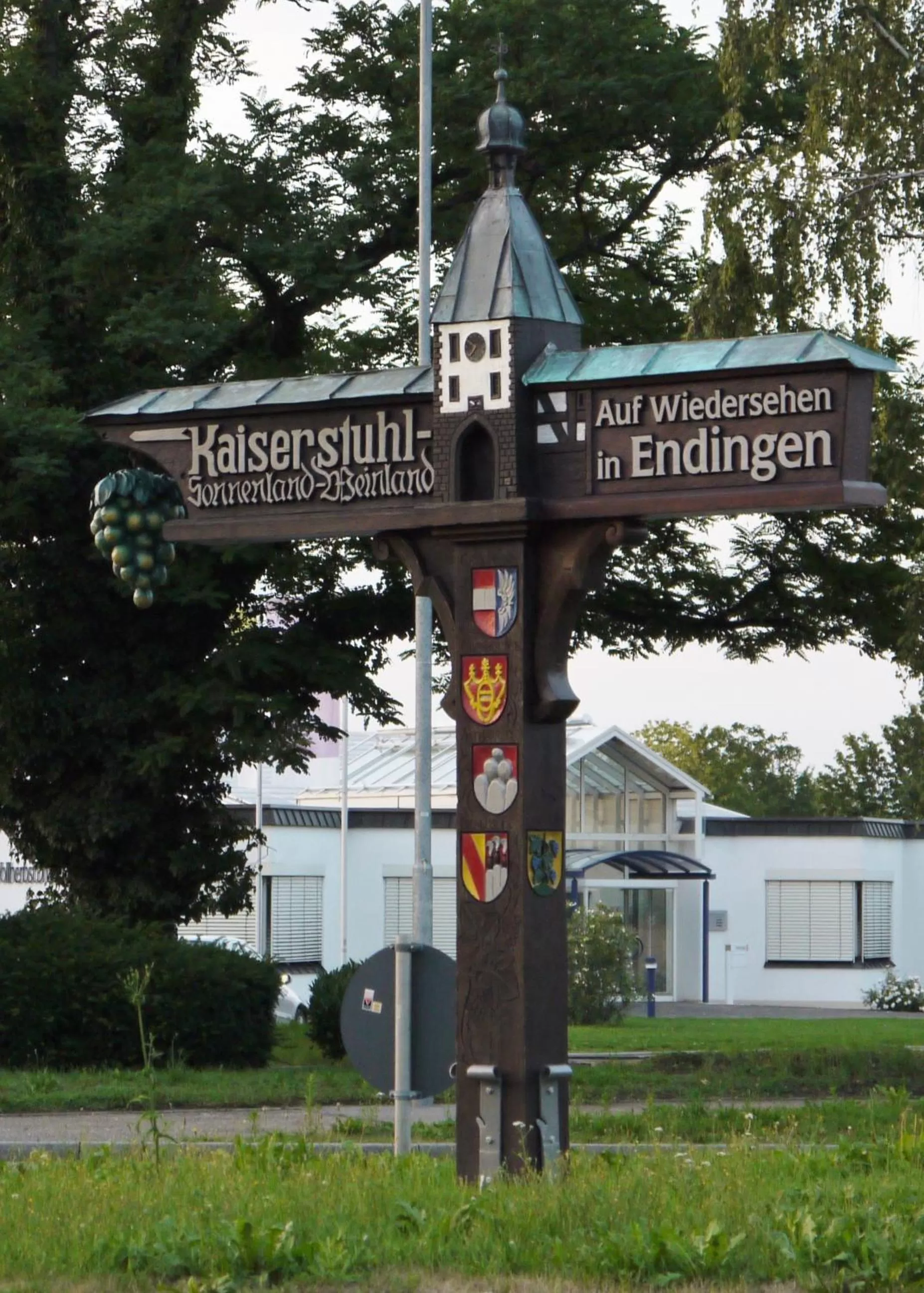 Property logo or sign in Hotel Engel