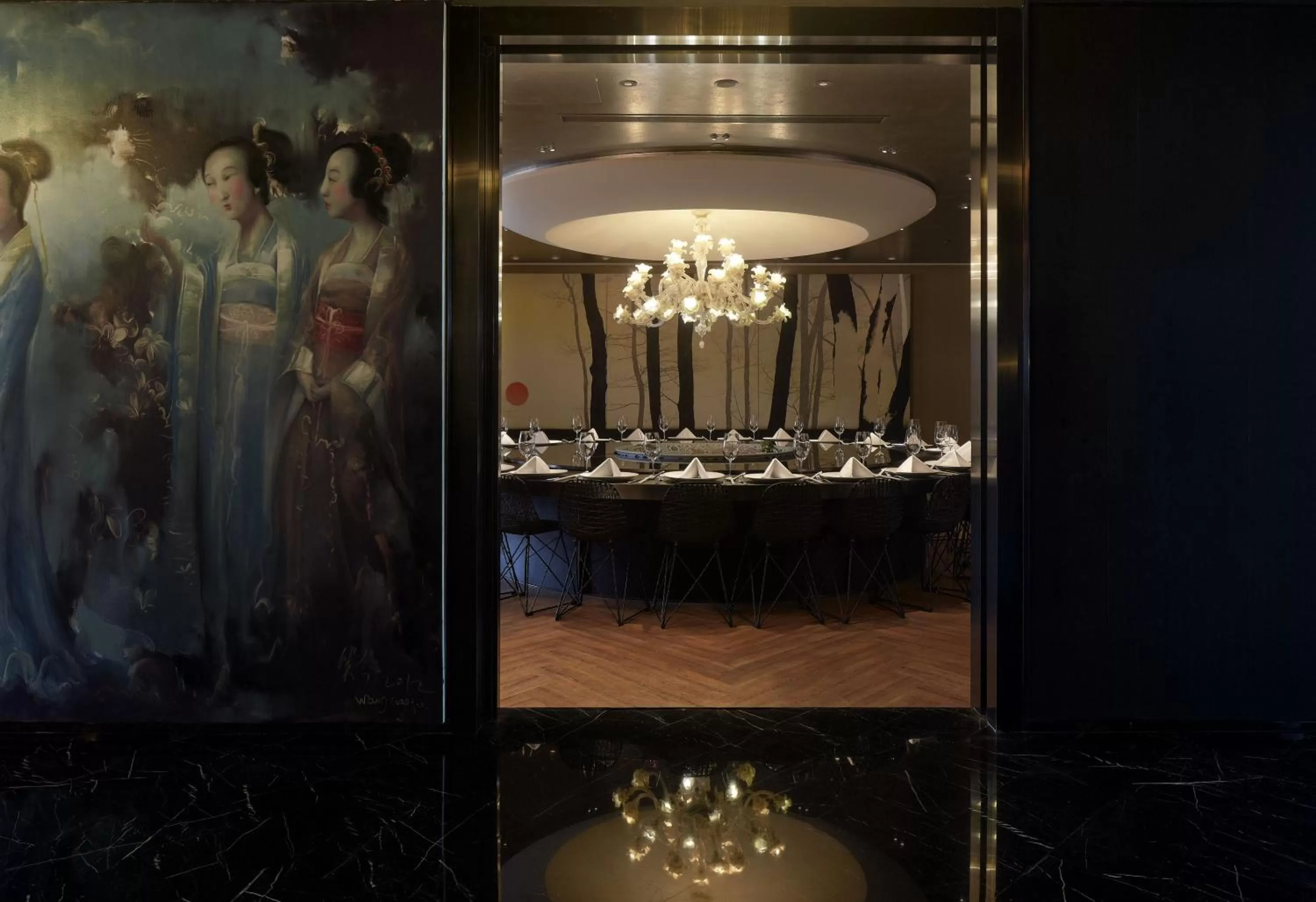 Decorative detail in Hotel Éclat Beijing