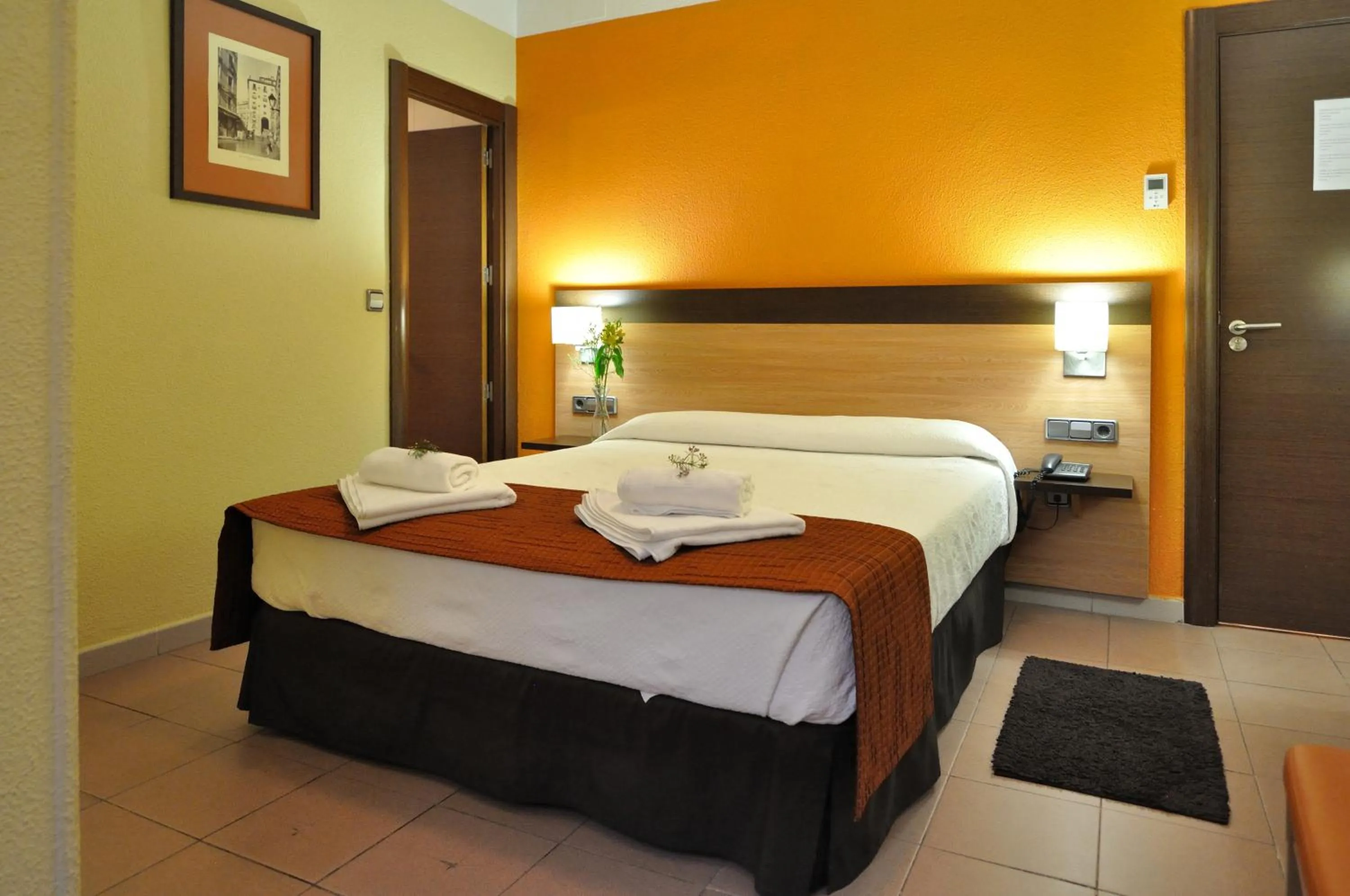 Bed in Hostal Ballesta