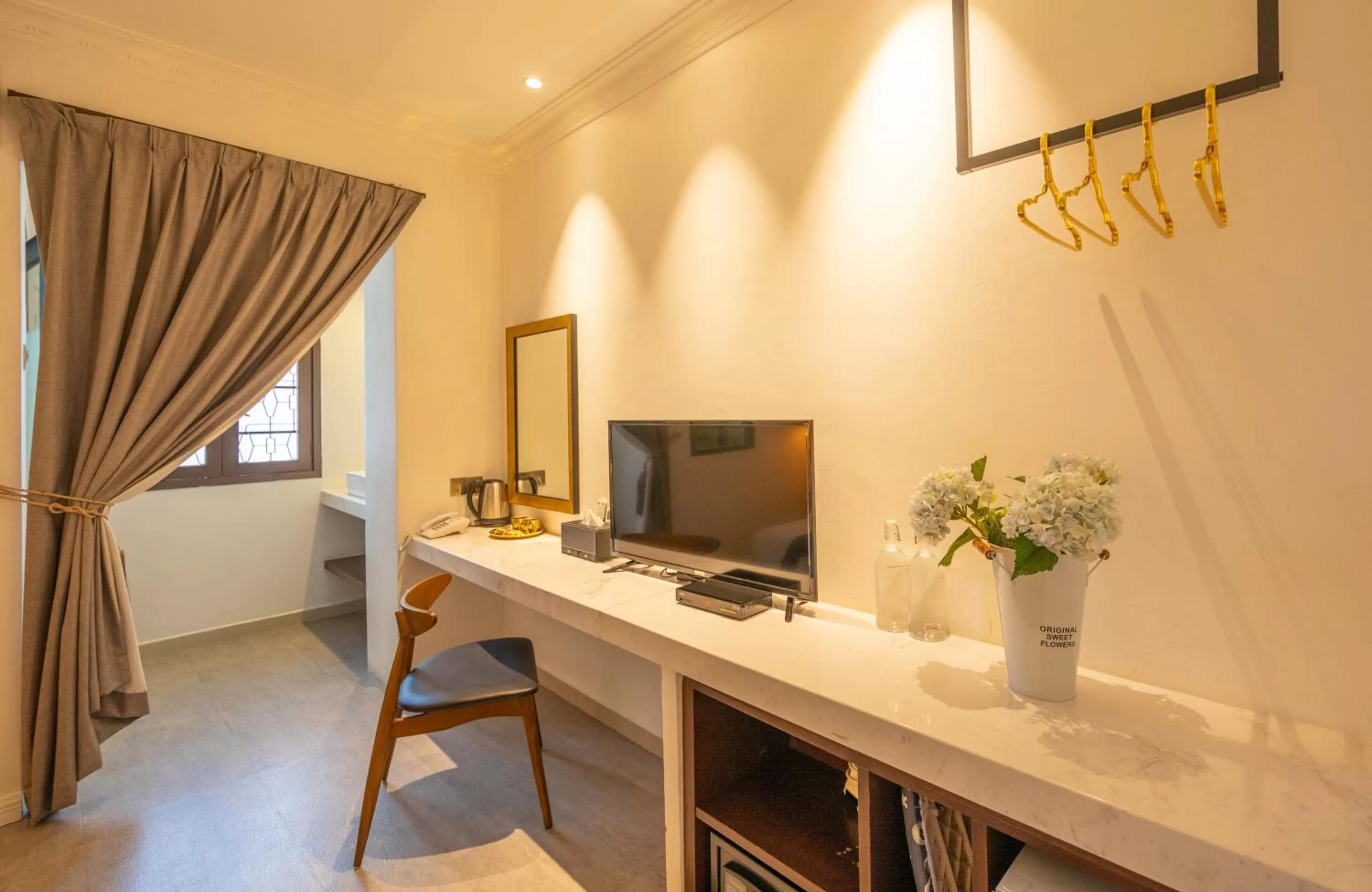 Decorative detail in Manhattan Residence