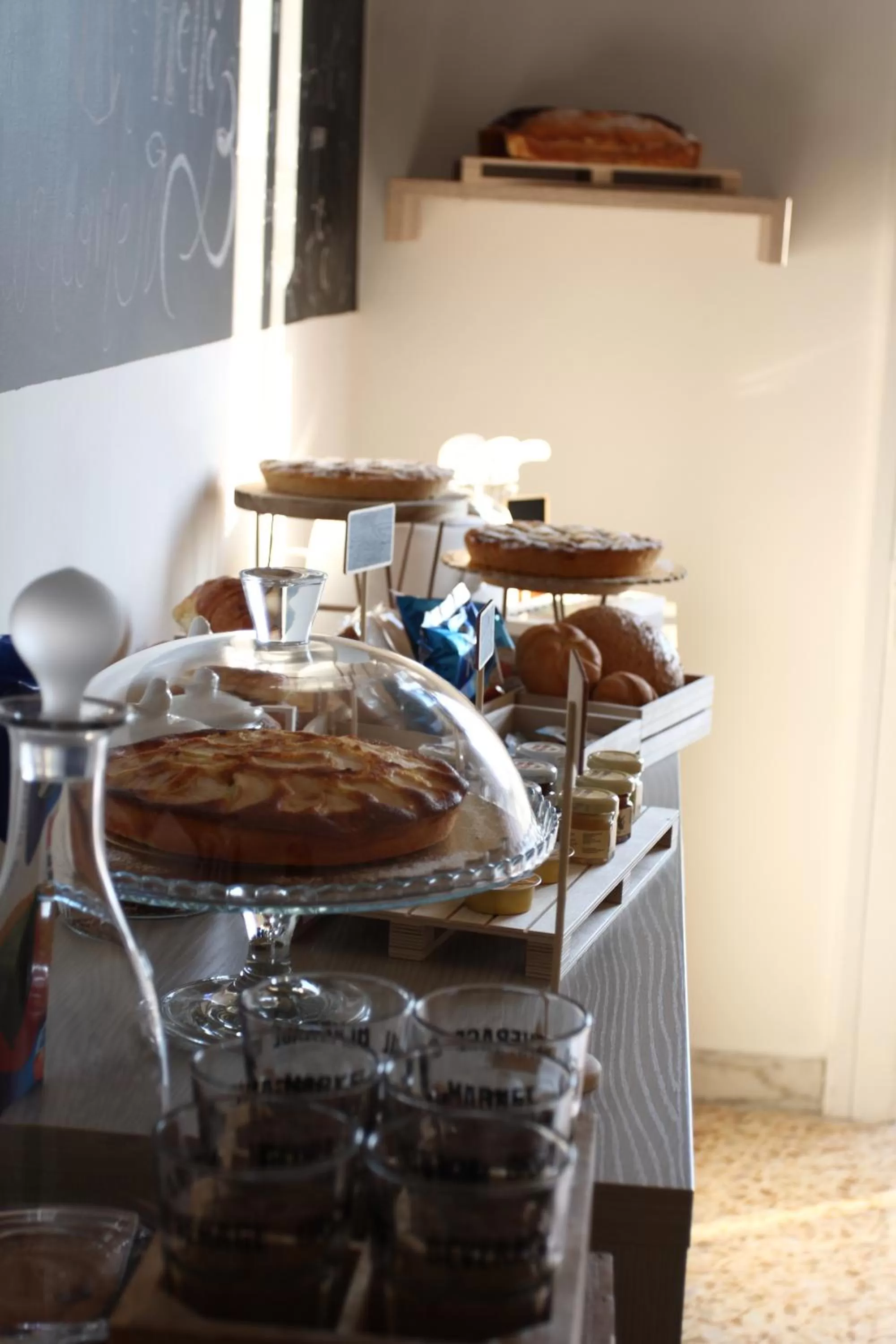 Breakfast in Pompei Palace B&B