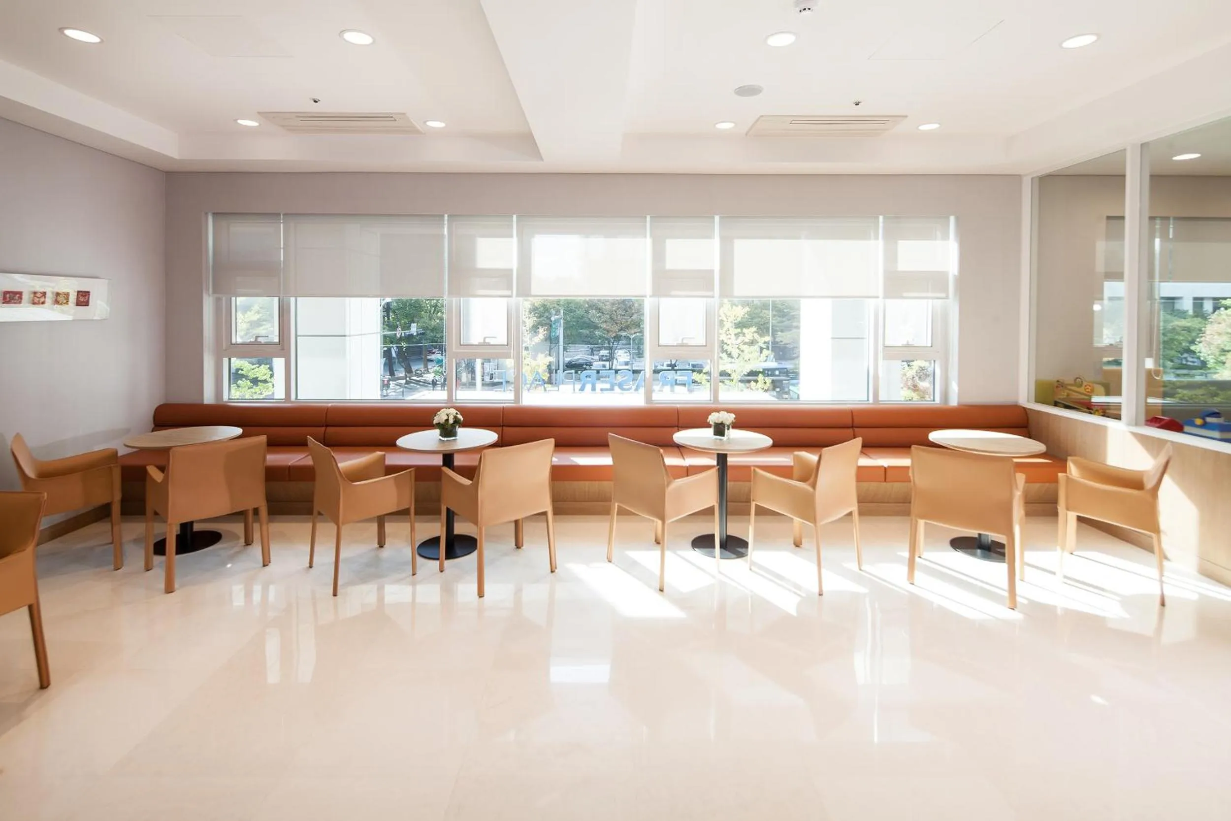 Communal lounge/ TV room in Fraser Place Central Seoul