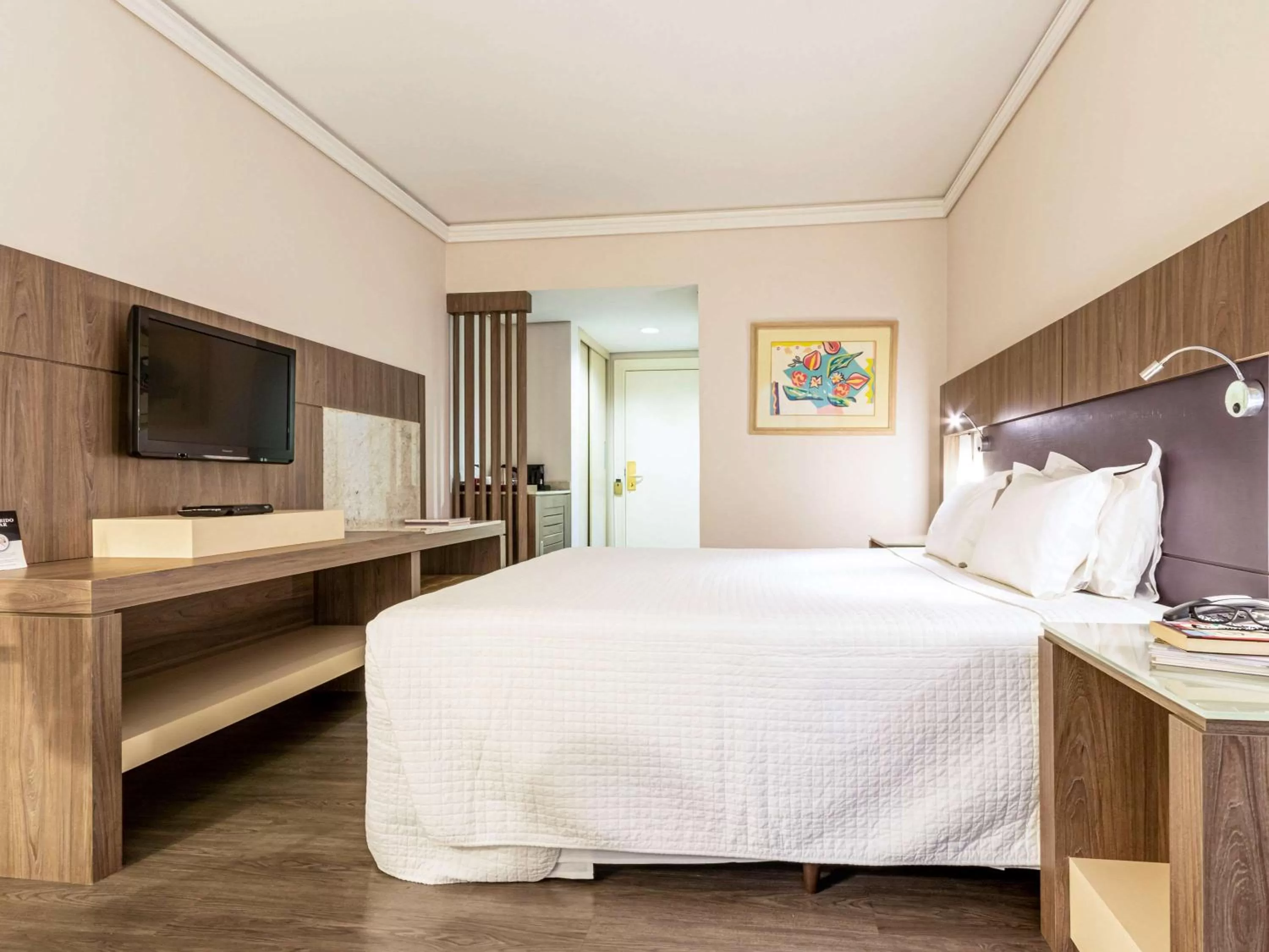 Deluxe Queen Room in Grand Mercure Curitiba Rayon