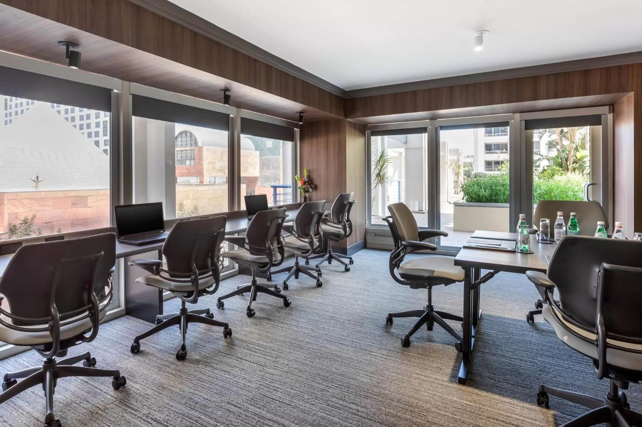 Meeting/conference room in Omni Los Angeles Hotel