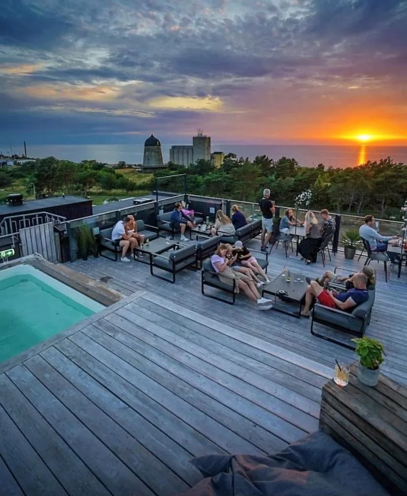 Sunset in First Hotel Kokoloko