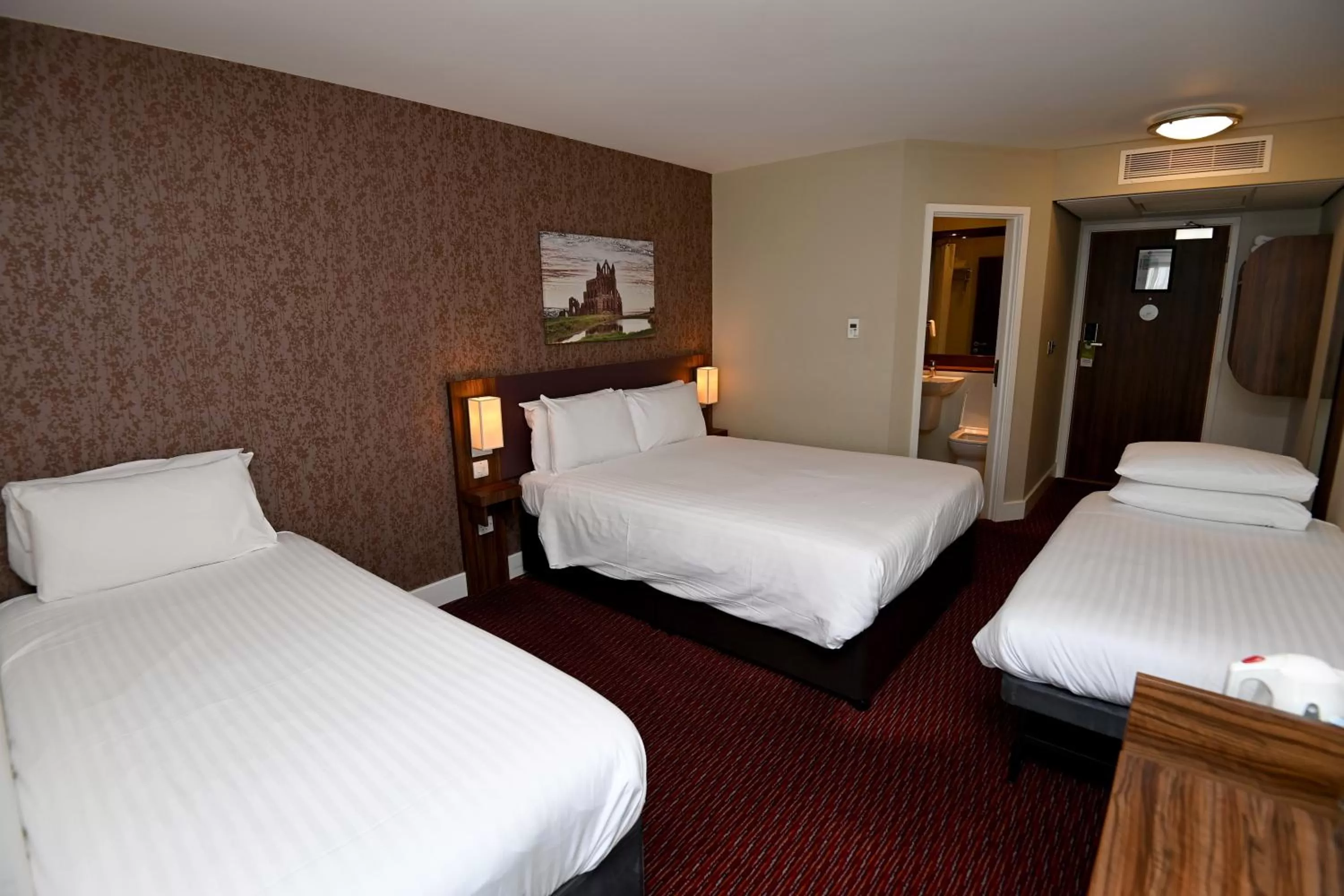 Bedroom, Bed in Penny Hedge, Whitby by Marston's Inns