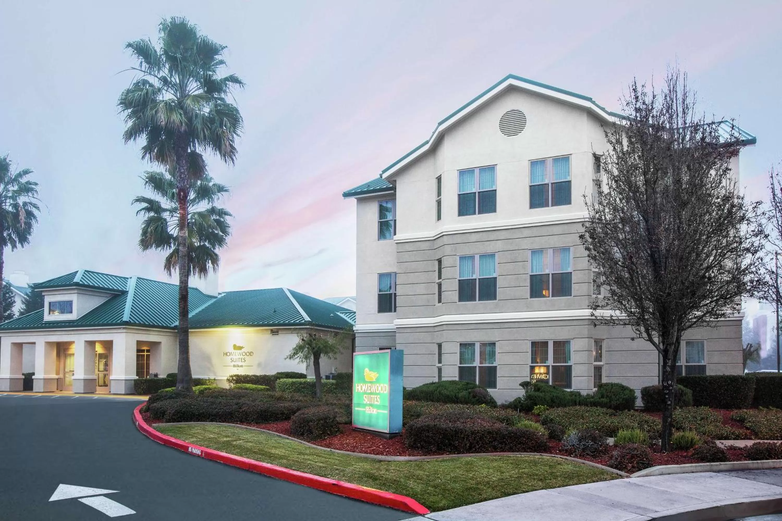 Property building in Homewood Suites by Hilton Sacramento Airport-Natomas