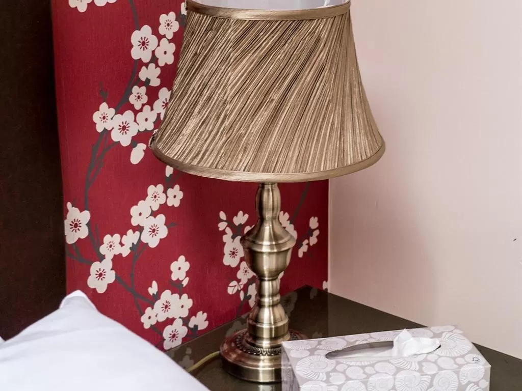 Bedroom in The Golf Tavern