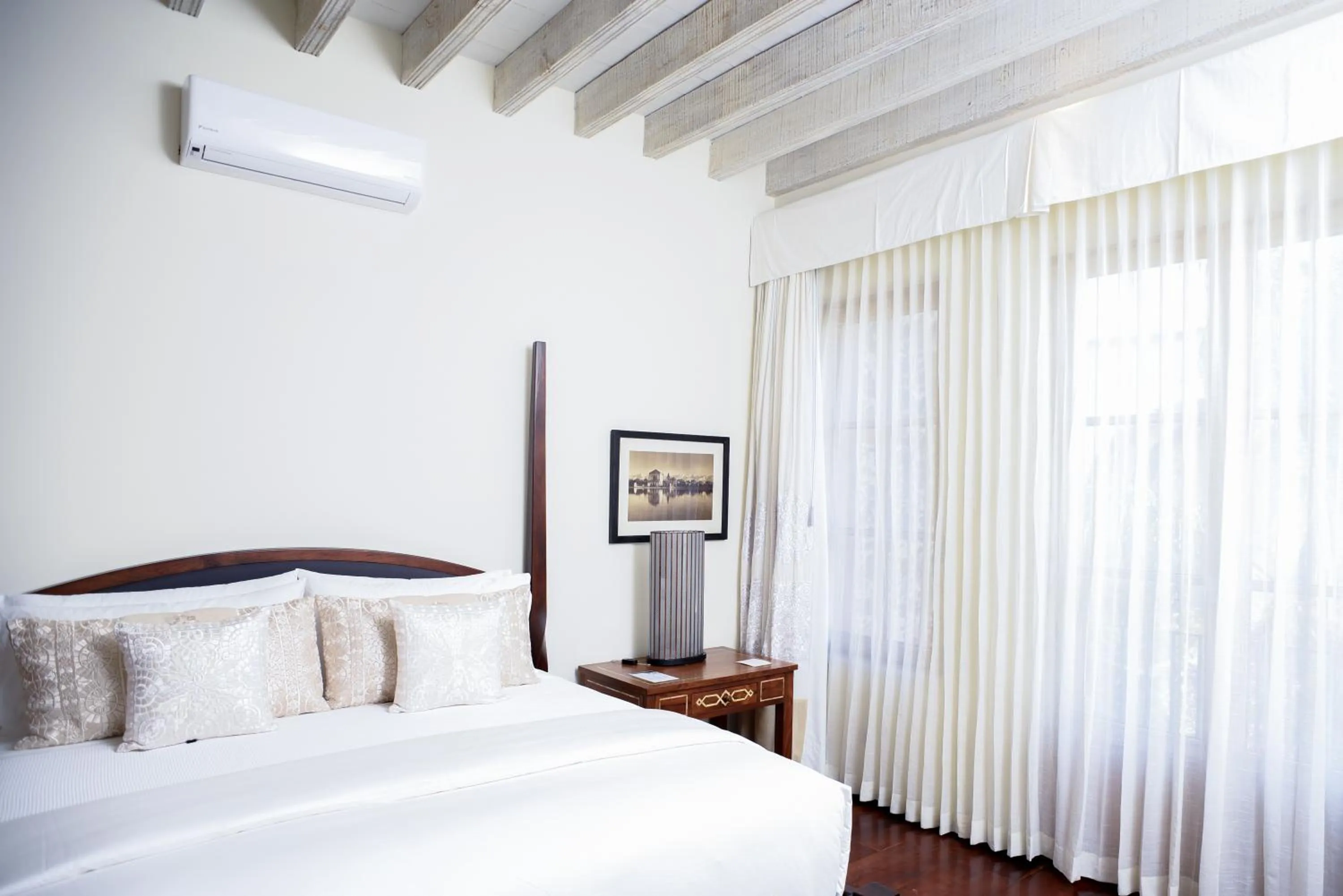 Photo of the whole room, Bed in Hotel Casa Blanca 7