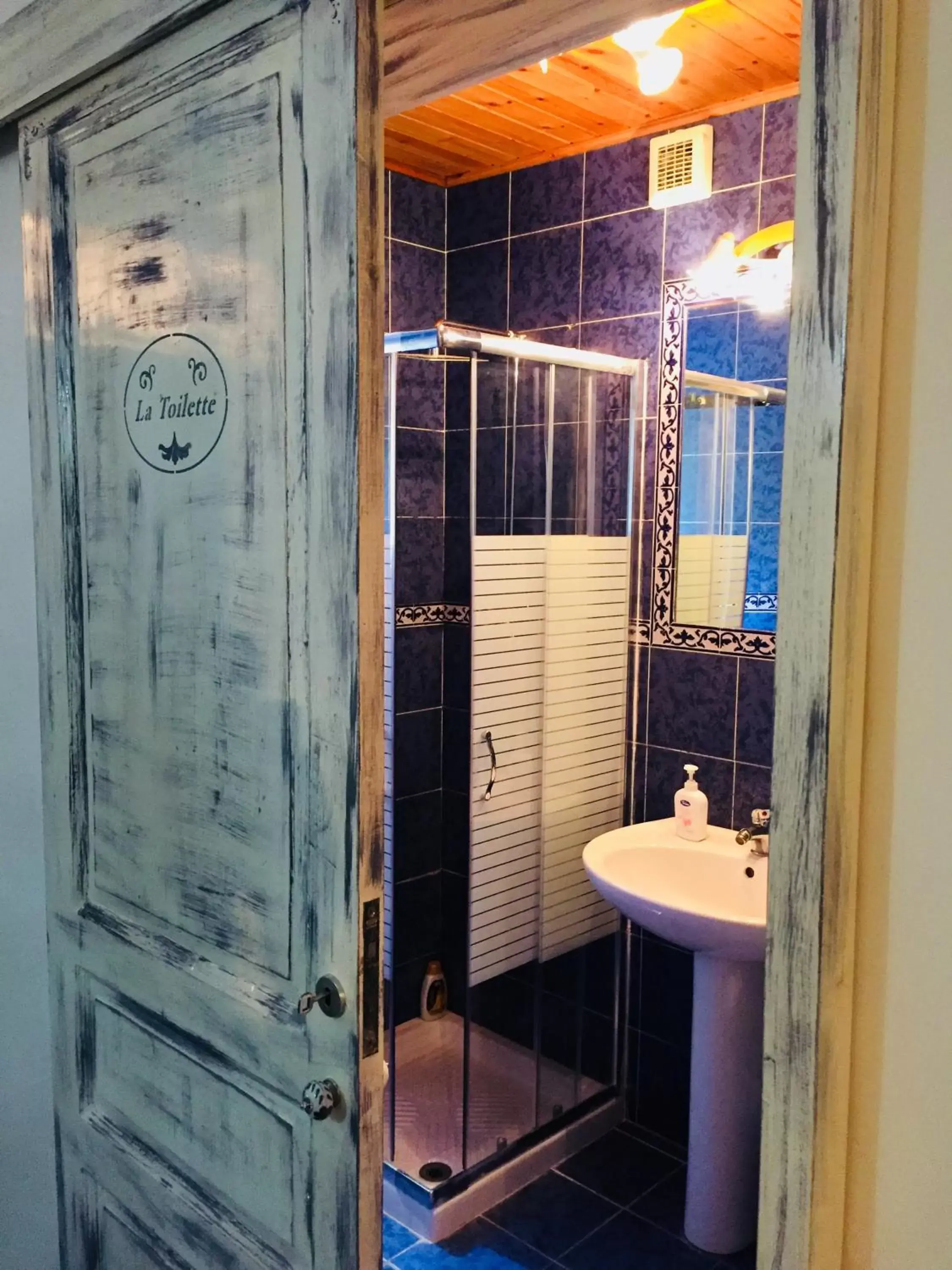 Standard Quadruple Room in Villa Scilla e Cariddi Standard Quadruple Room in Villa Scilla e Cariddi