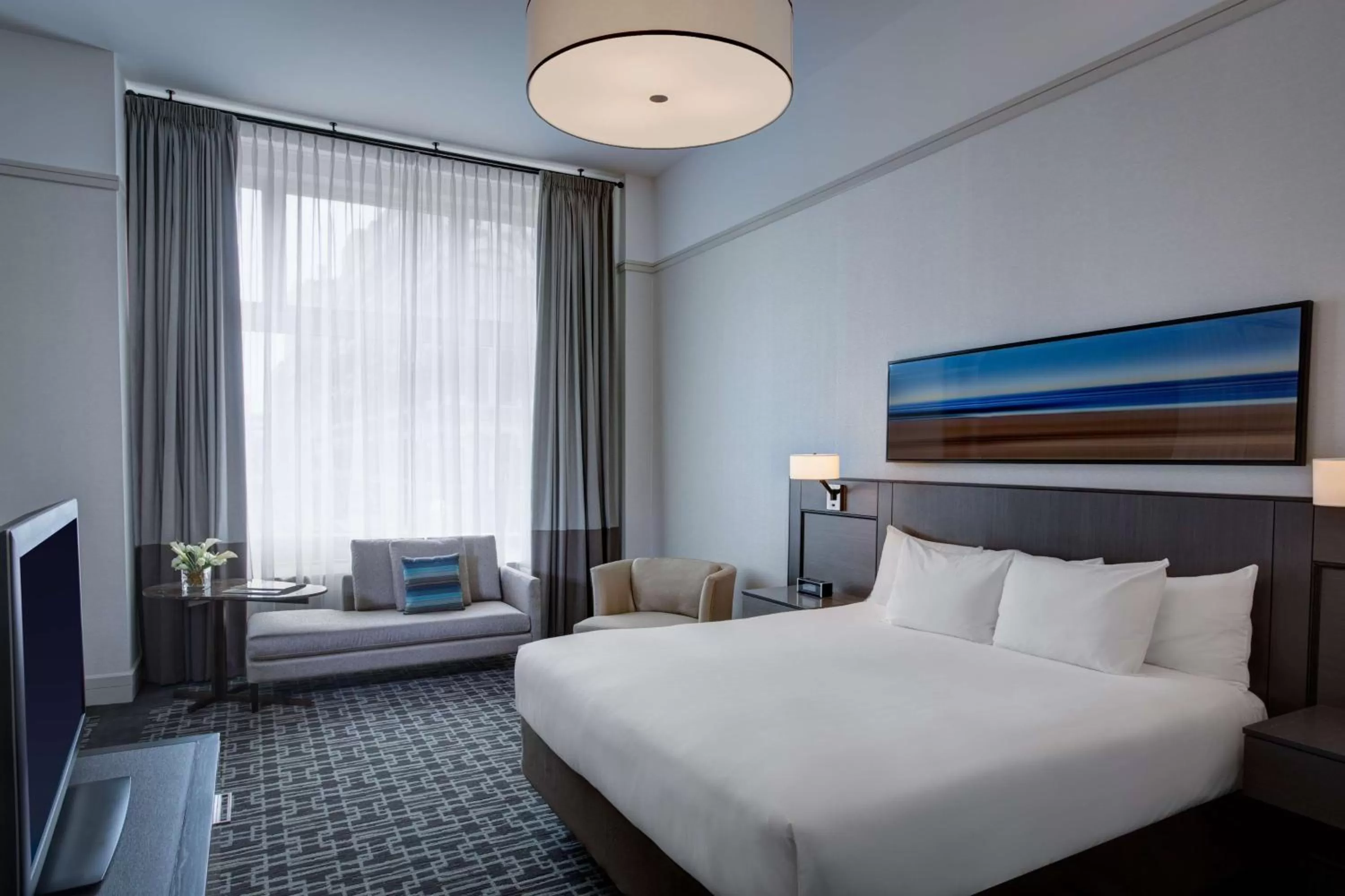 Photo of the whole room, Bed in Hyatt Regency Cleveland at The Arcade