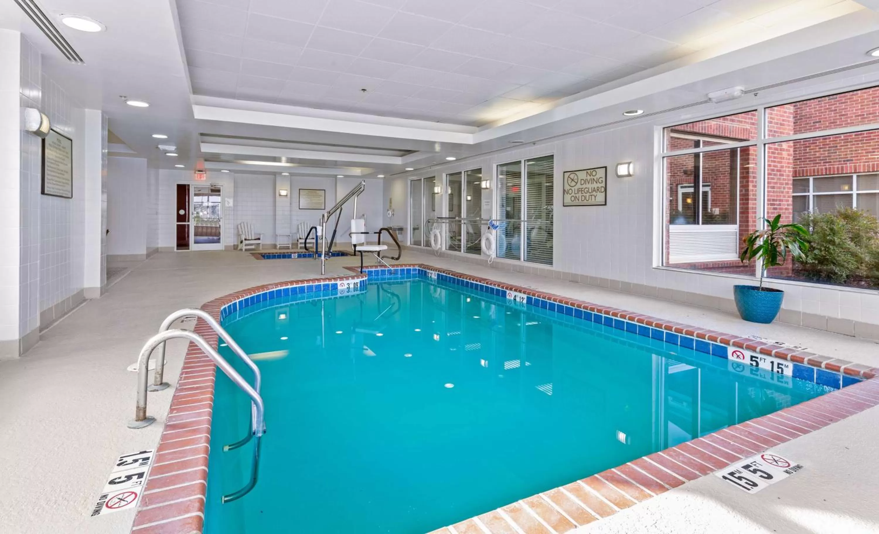 Pool view in Hilton Garden Inn Starkville