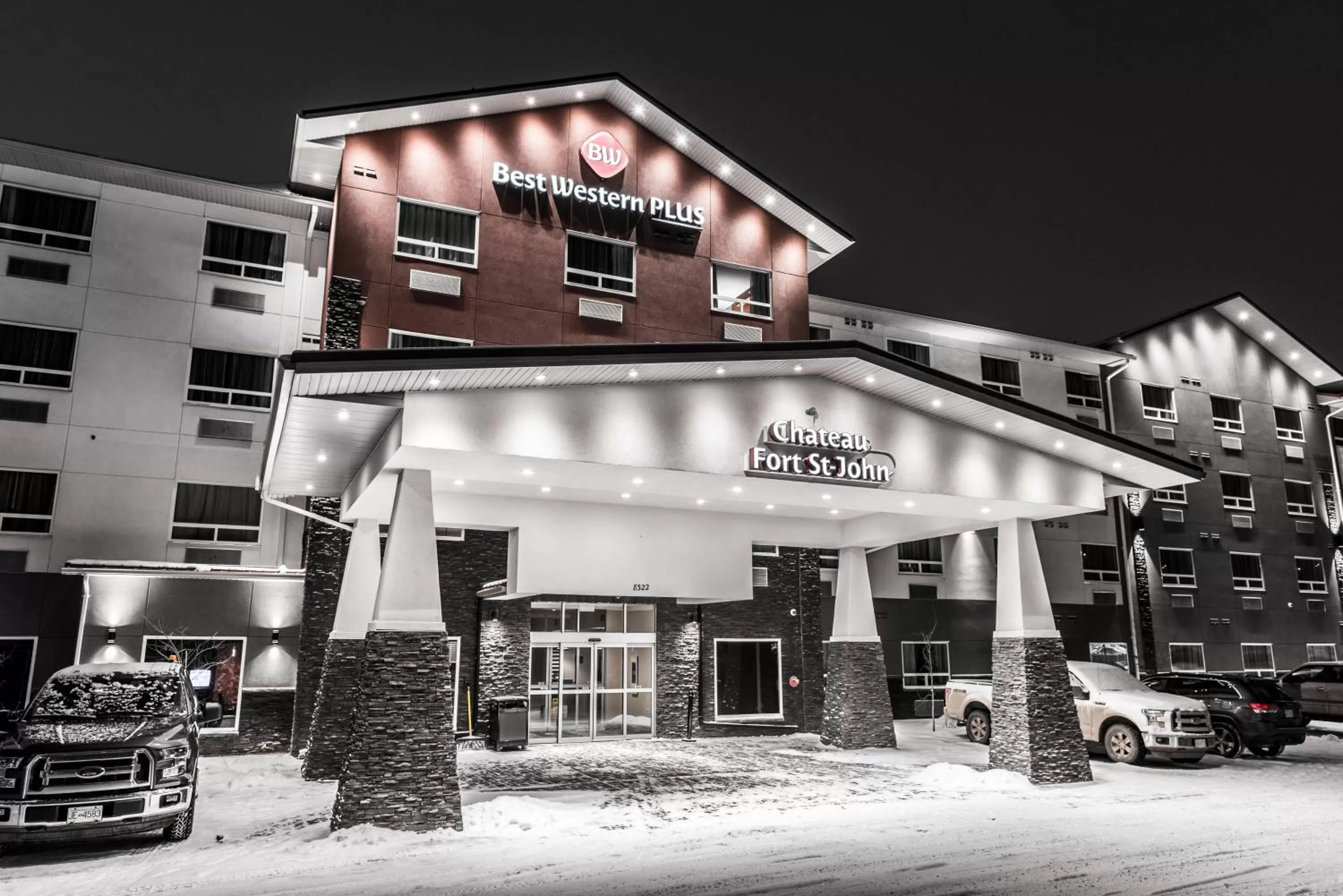 Property building in Best Western Plus Chateau Fort St. John