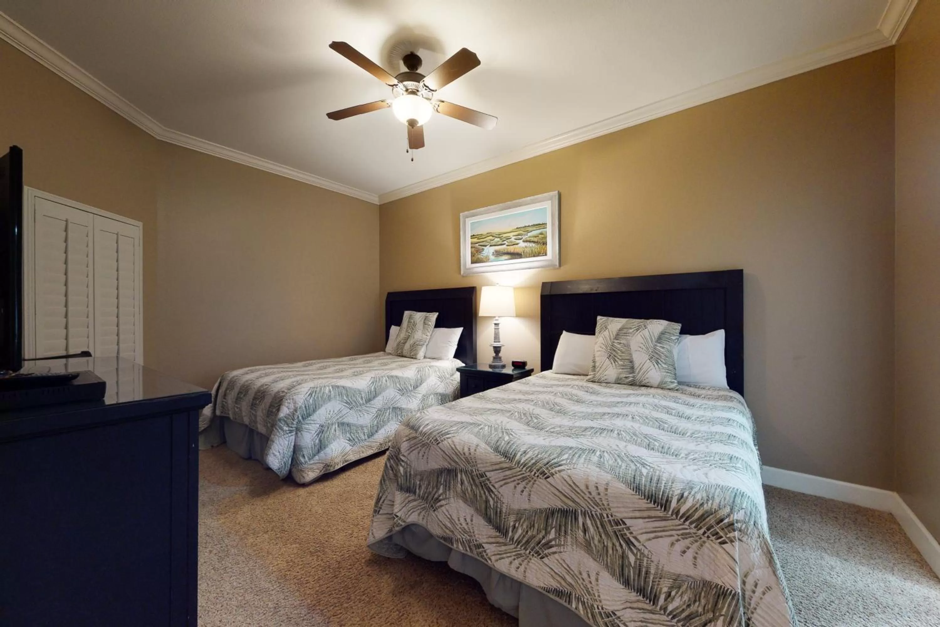 Bed in Phoenix West II #1916