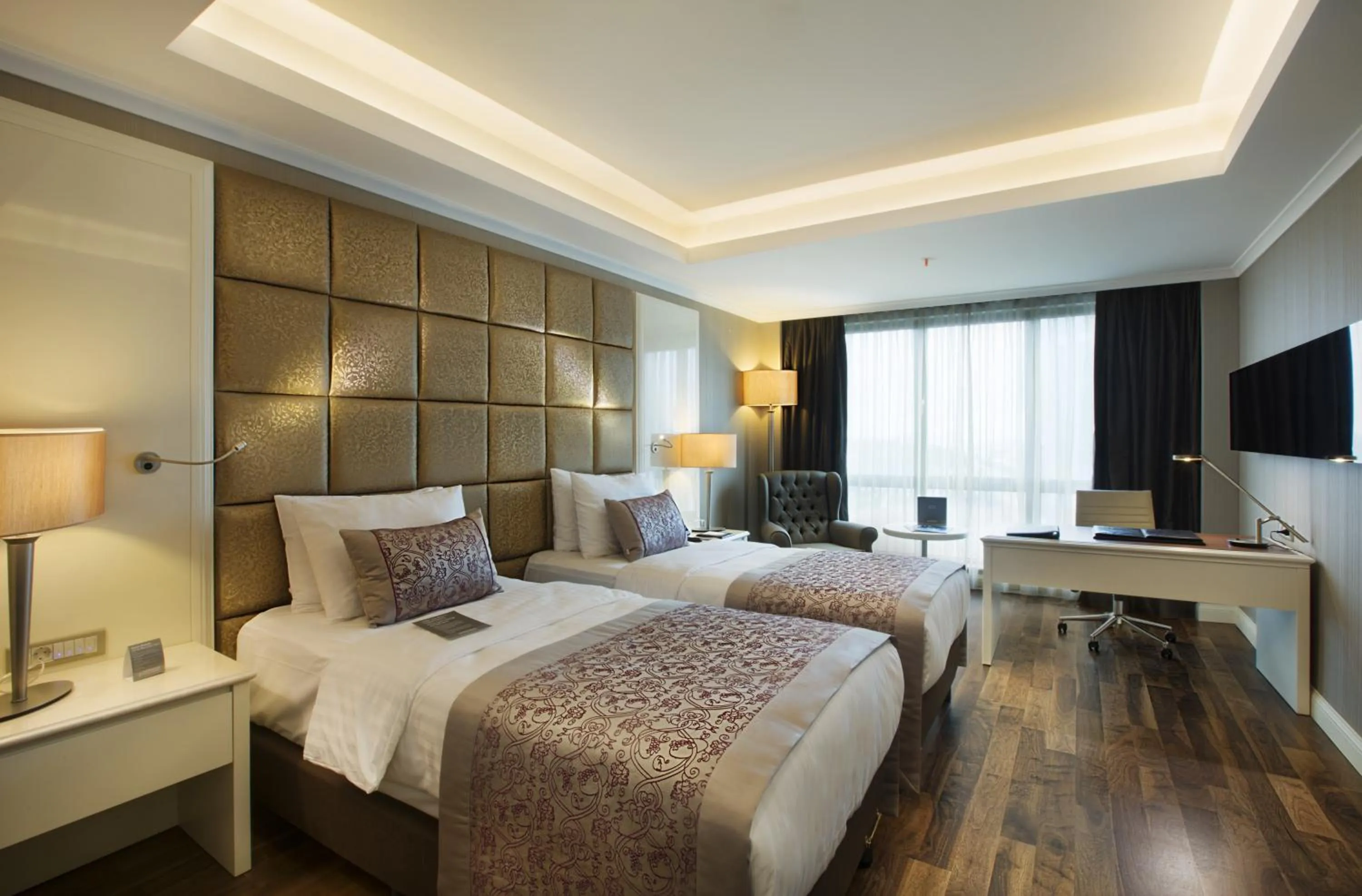 Photo of the whole room, Bed in Dedeman Bostanci Istanbul Hotel & Convention Center