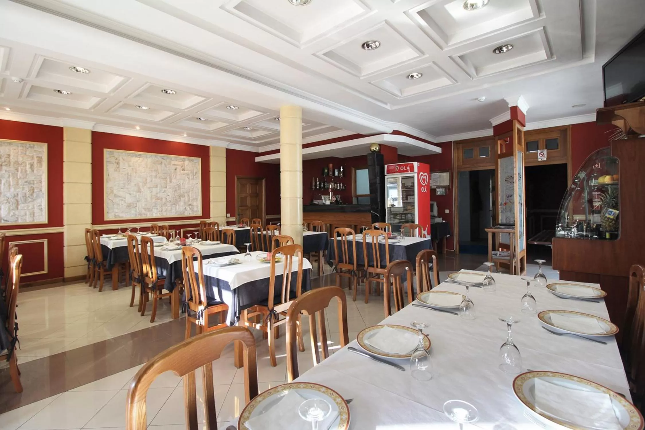 Restaurant/places to eat in Colina do Ave Alojamento Local