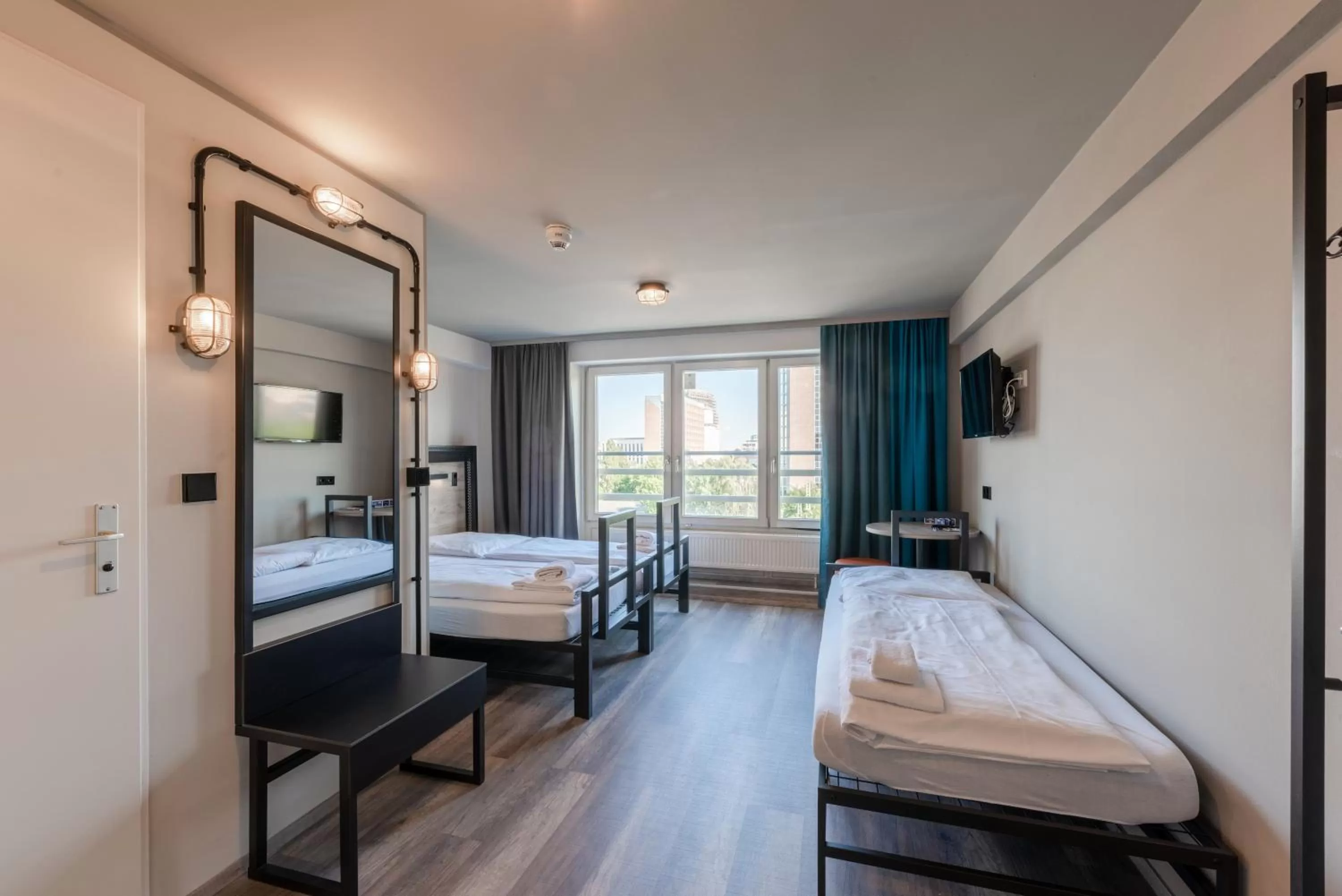 TV and multimedia, Bed in a&o Hamburg City