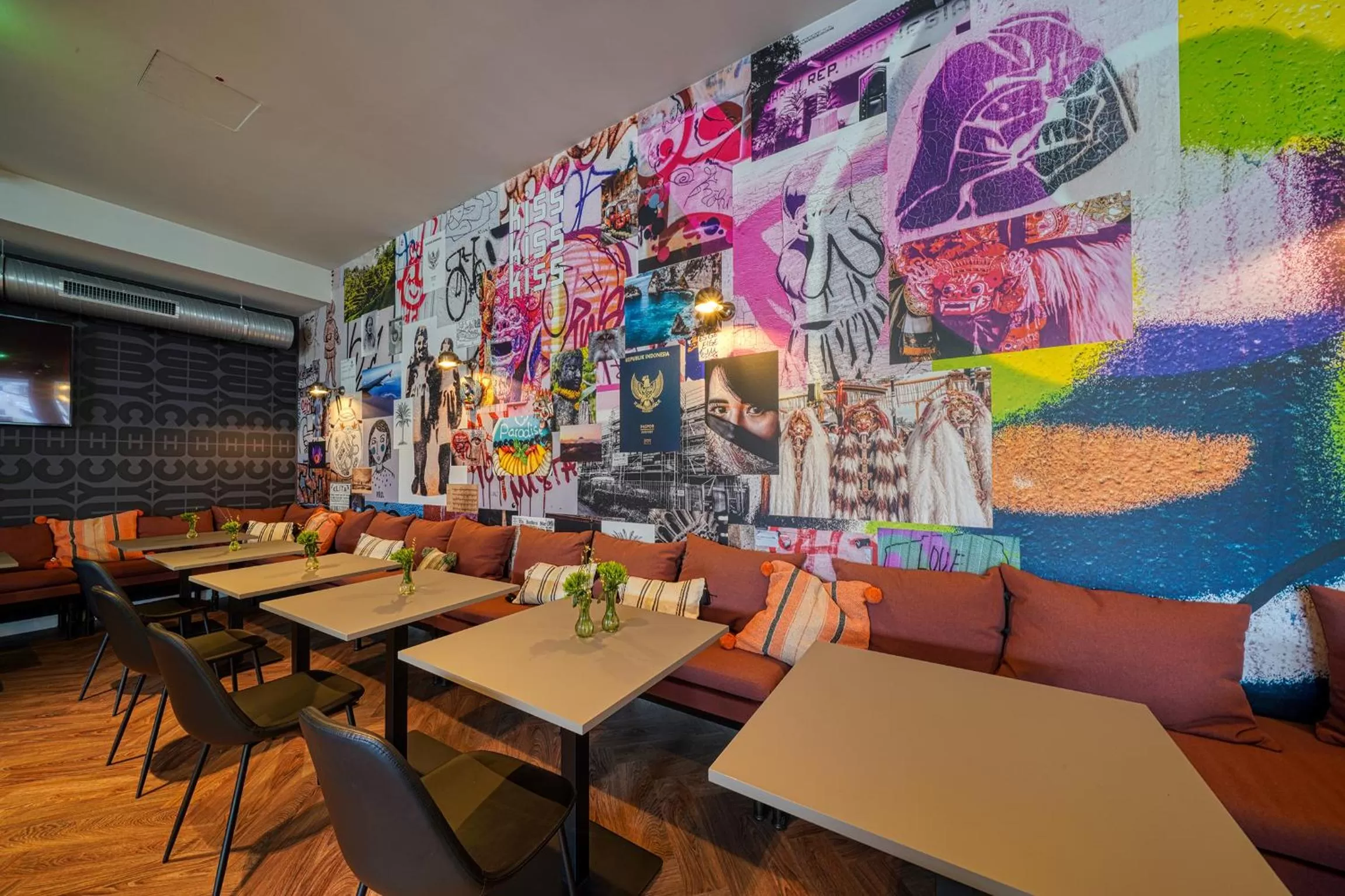 Decorative detail in NYCE Hotel Bonn