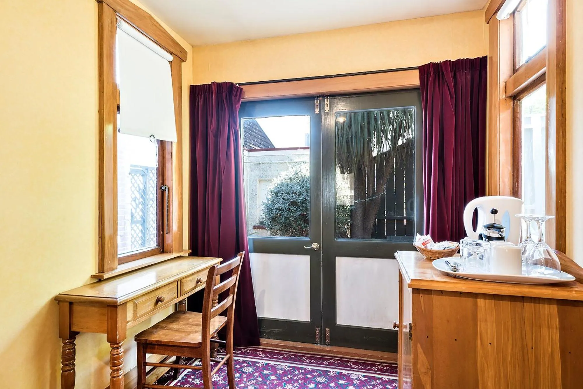 Coffee/tea facilities in Halswell Lodge