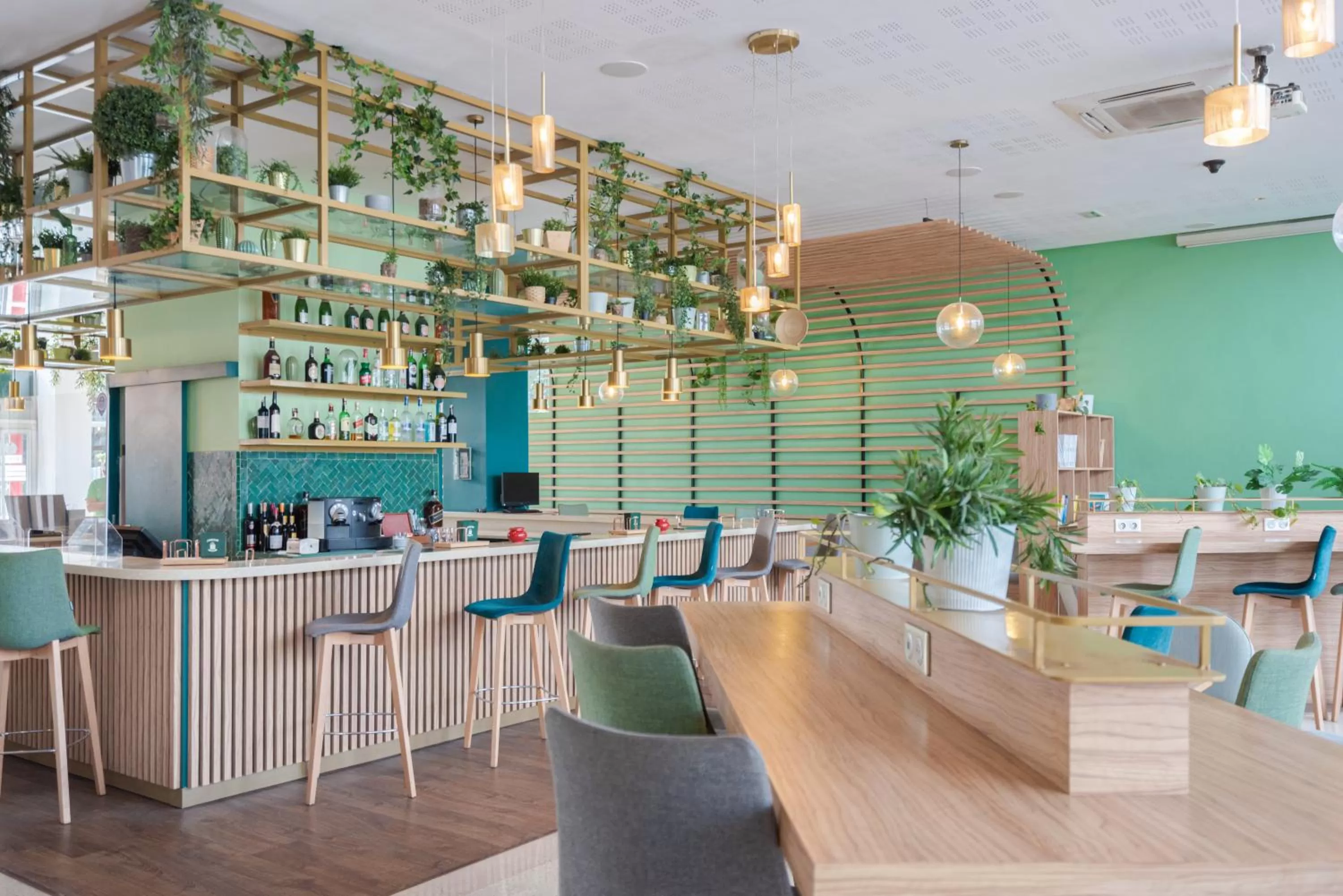 Lounge or bar in Ibis Casablanca City Center