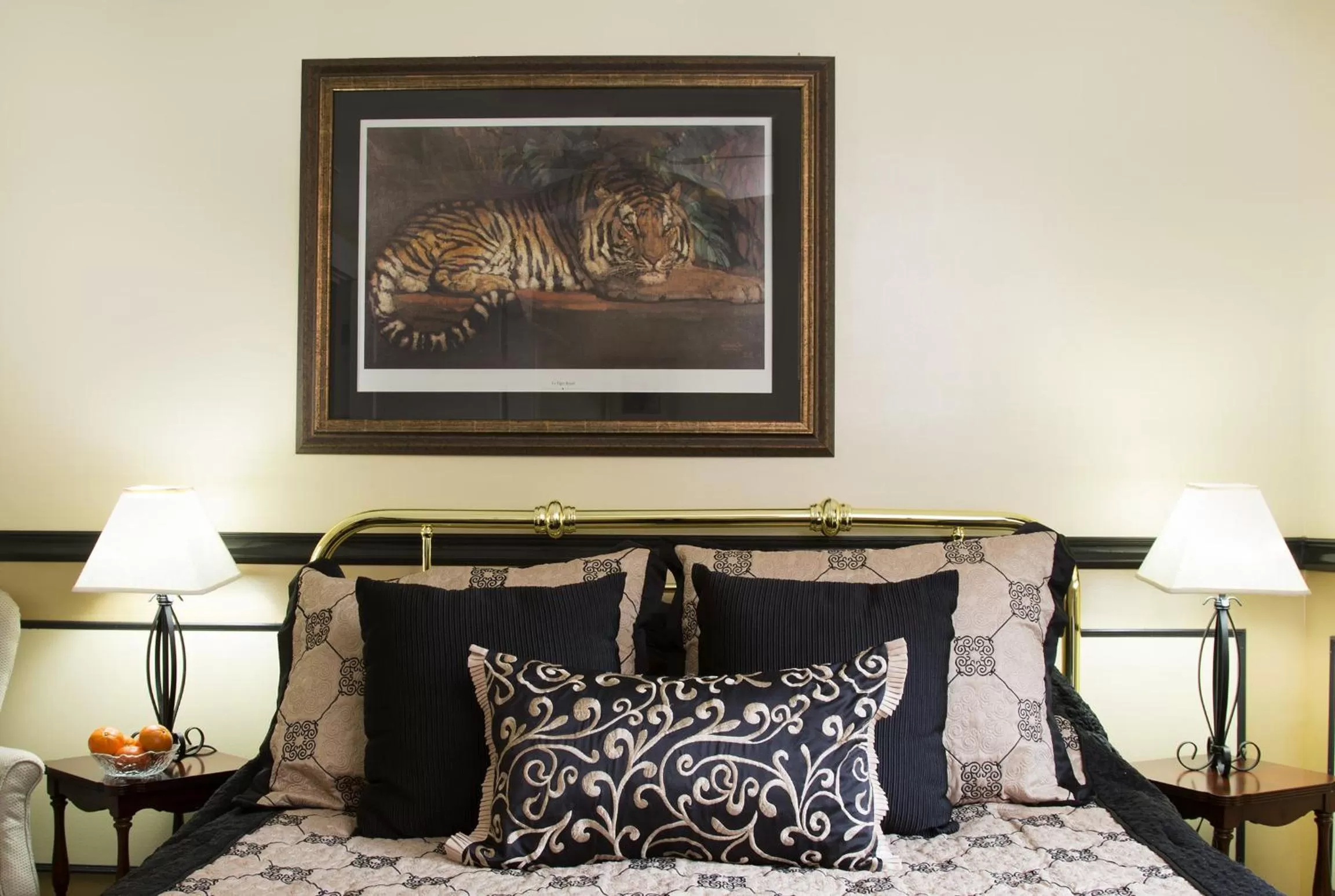 Bedroom in Glynn House Inn