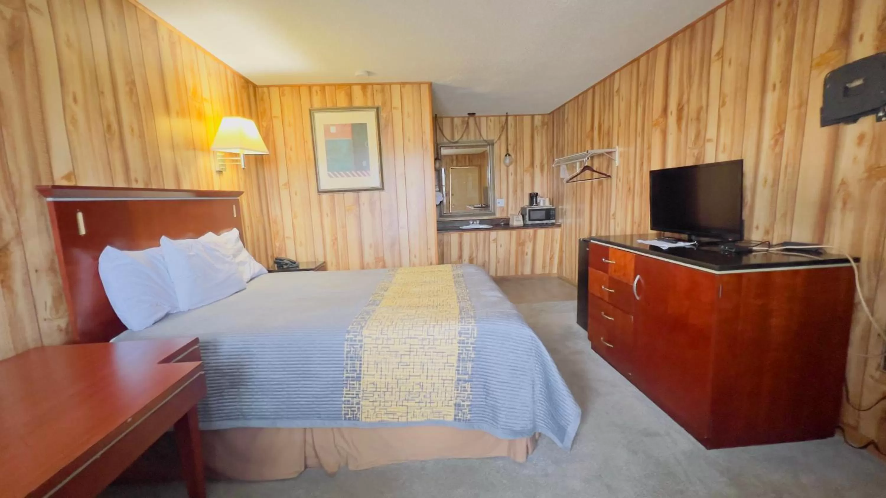 Country Inn - Licking