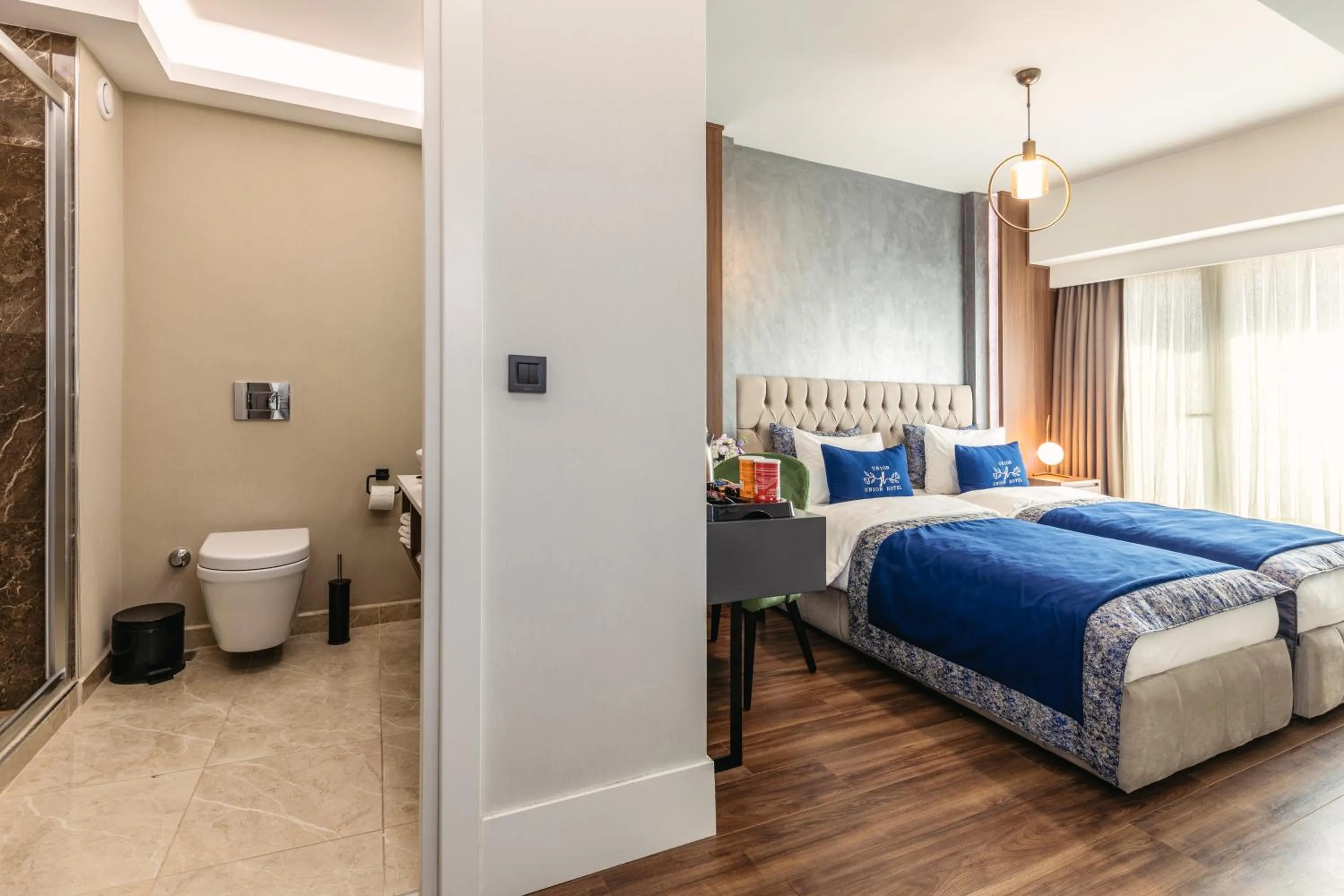 Massage, Bed in Union Hotel Port