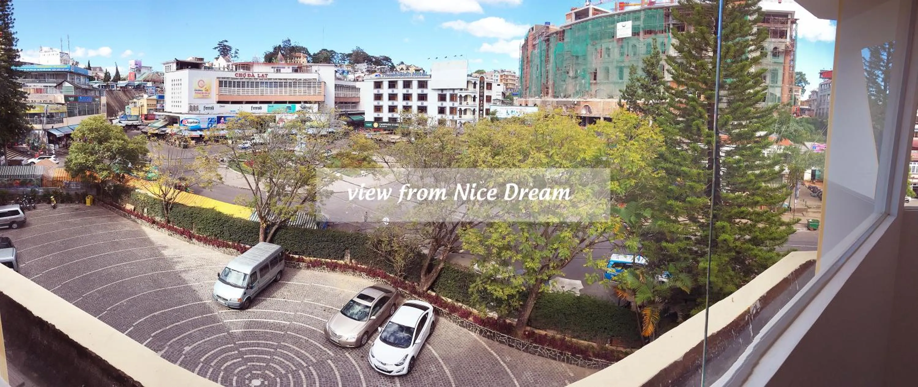 Neighbourhood in Nice Dream Hotel