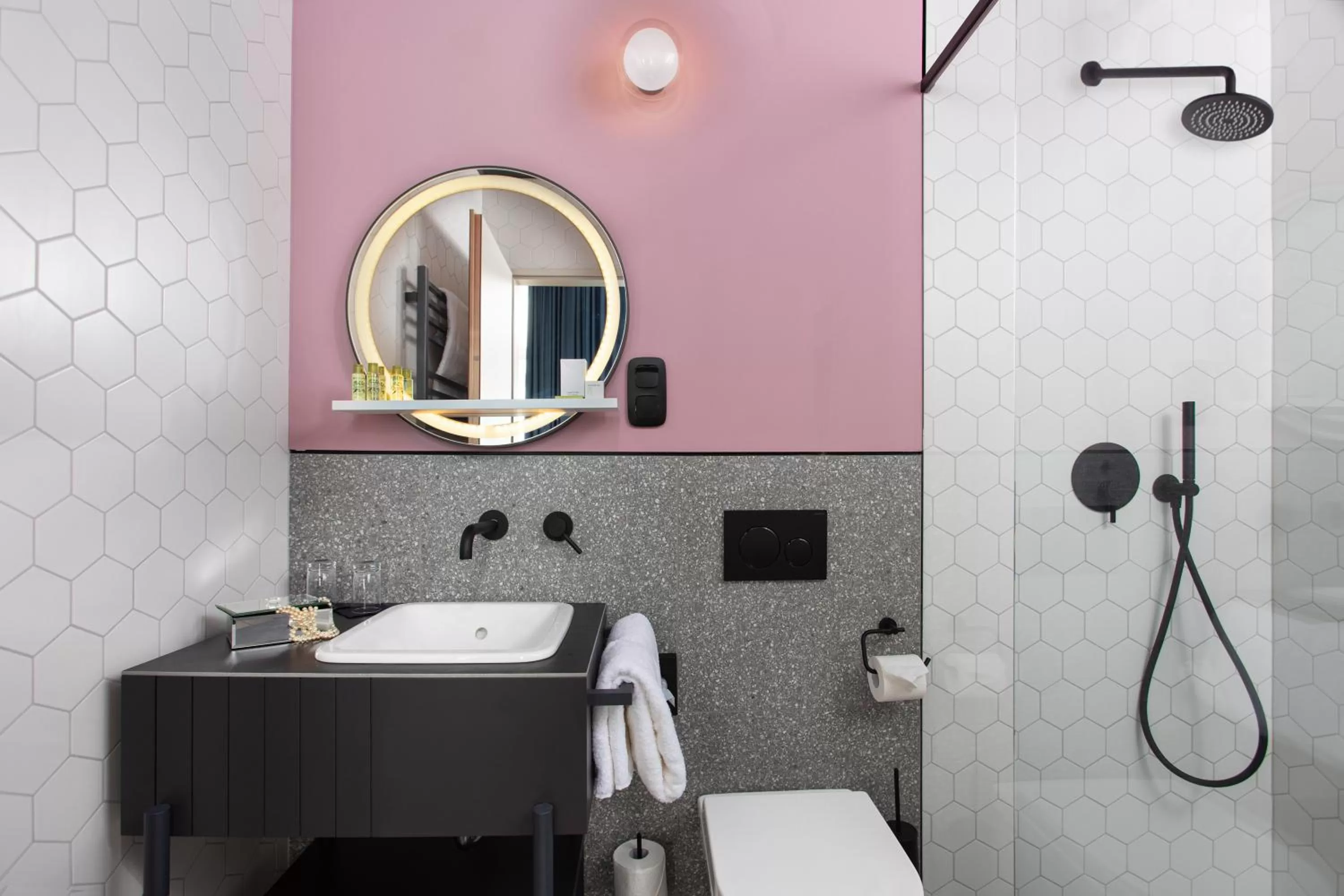 Bathroom in Alice Hotel