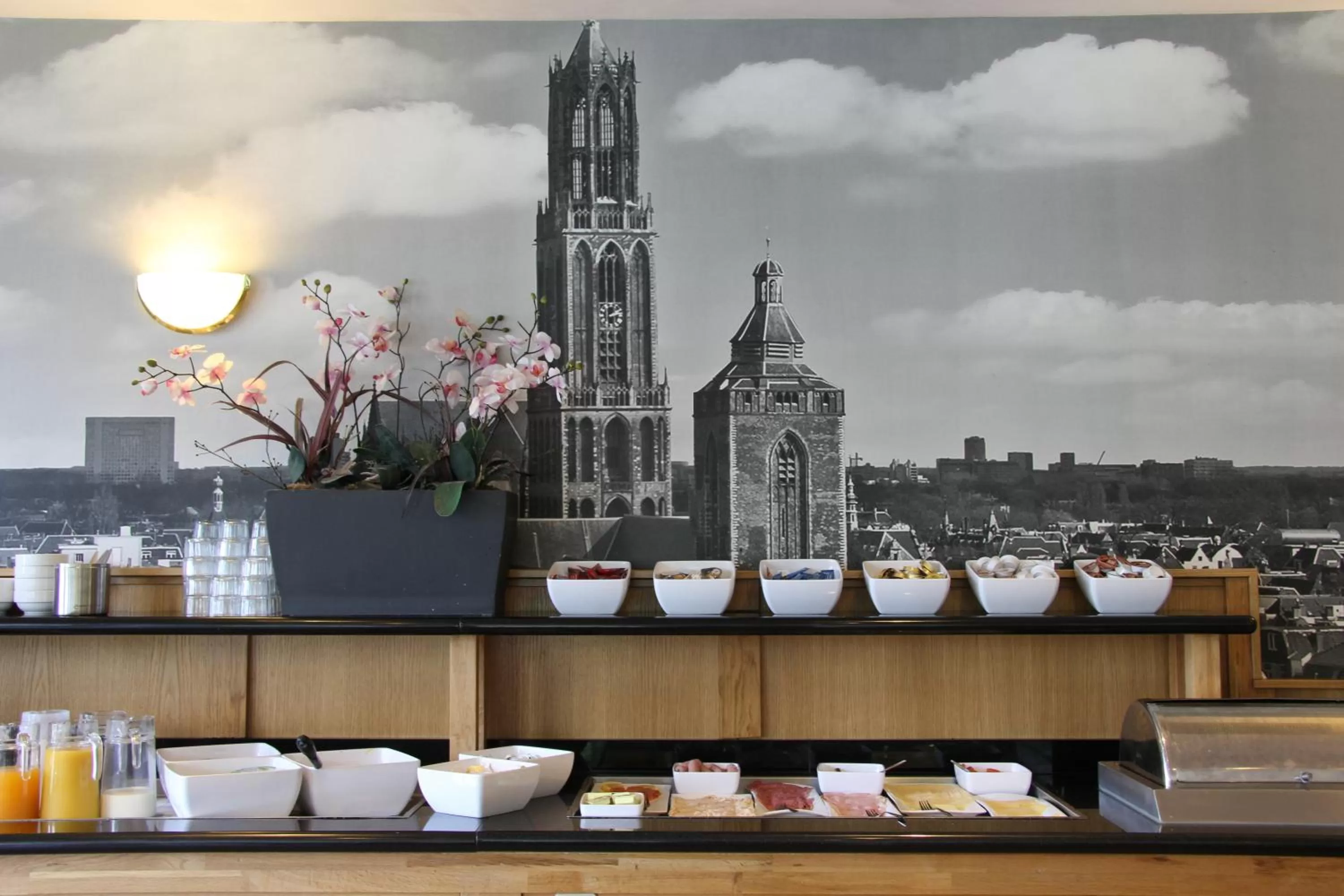 Buffet breakfast in Bastion Hotel Rotterdam Zuid