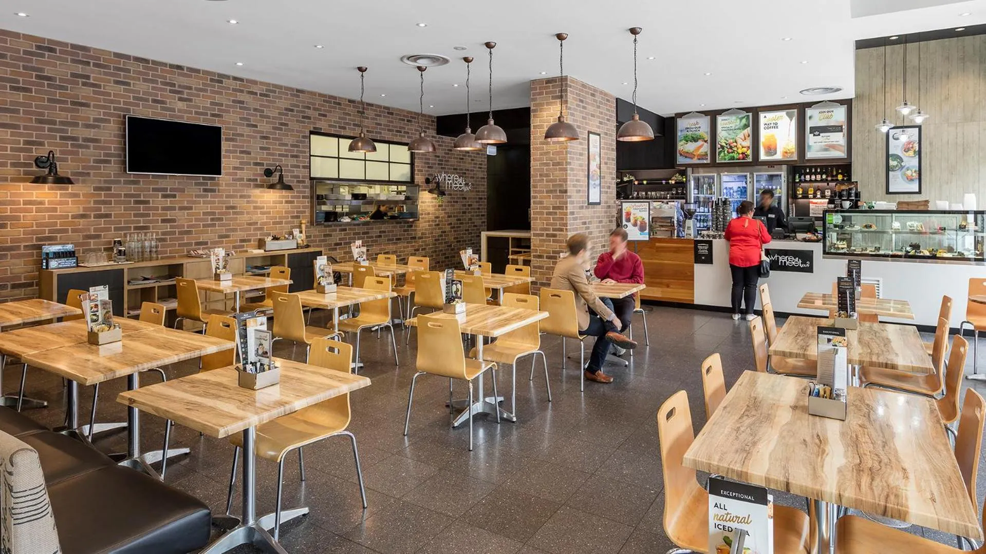 Breakfast in Oaks Adelaide Horizons Suites