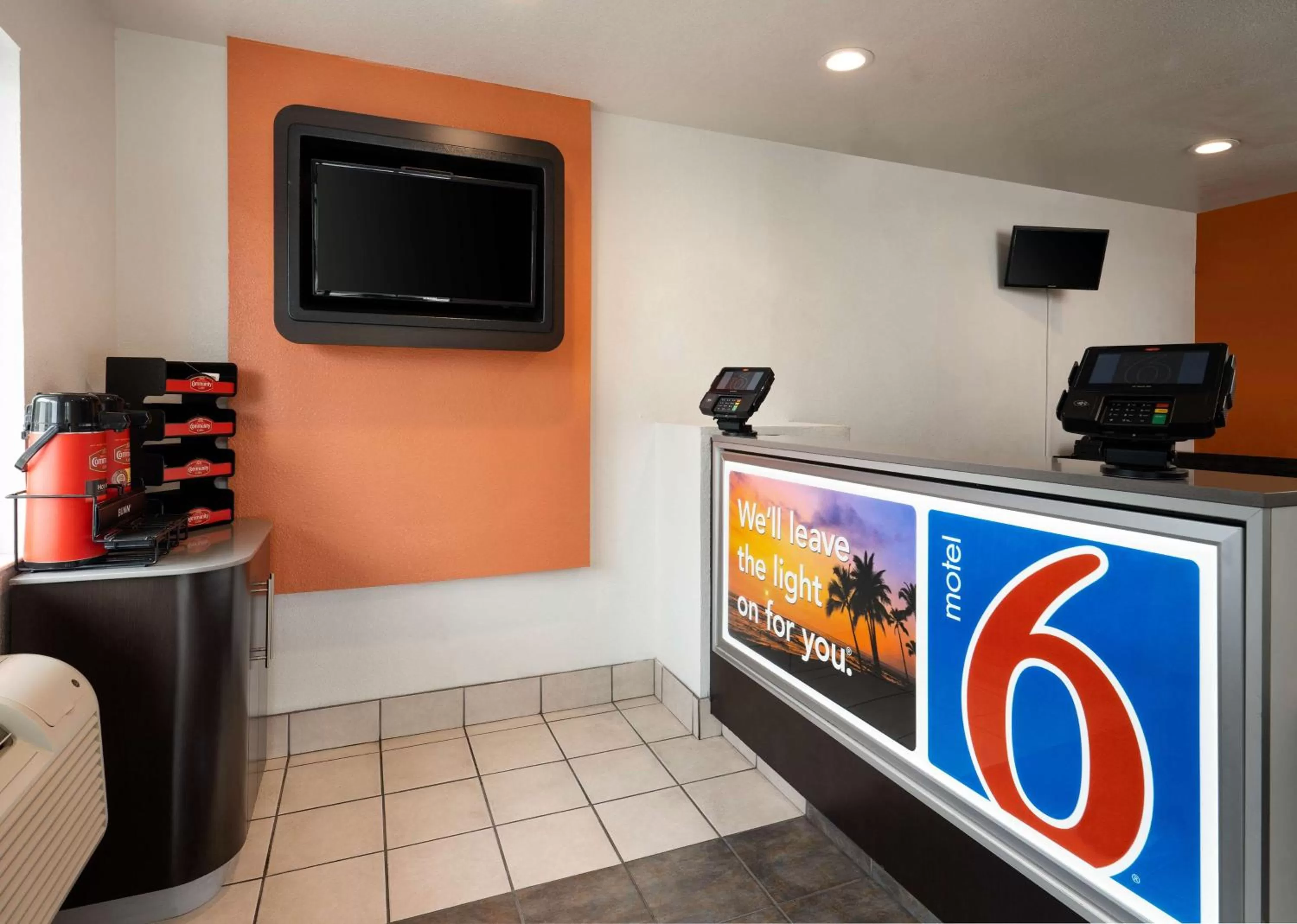 Lobby or reception in Motel 6-Camarillo, CA