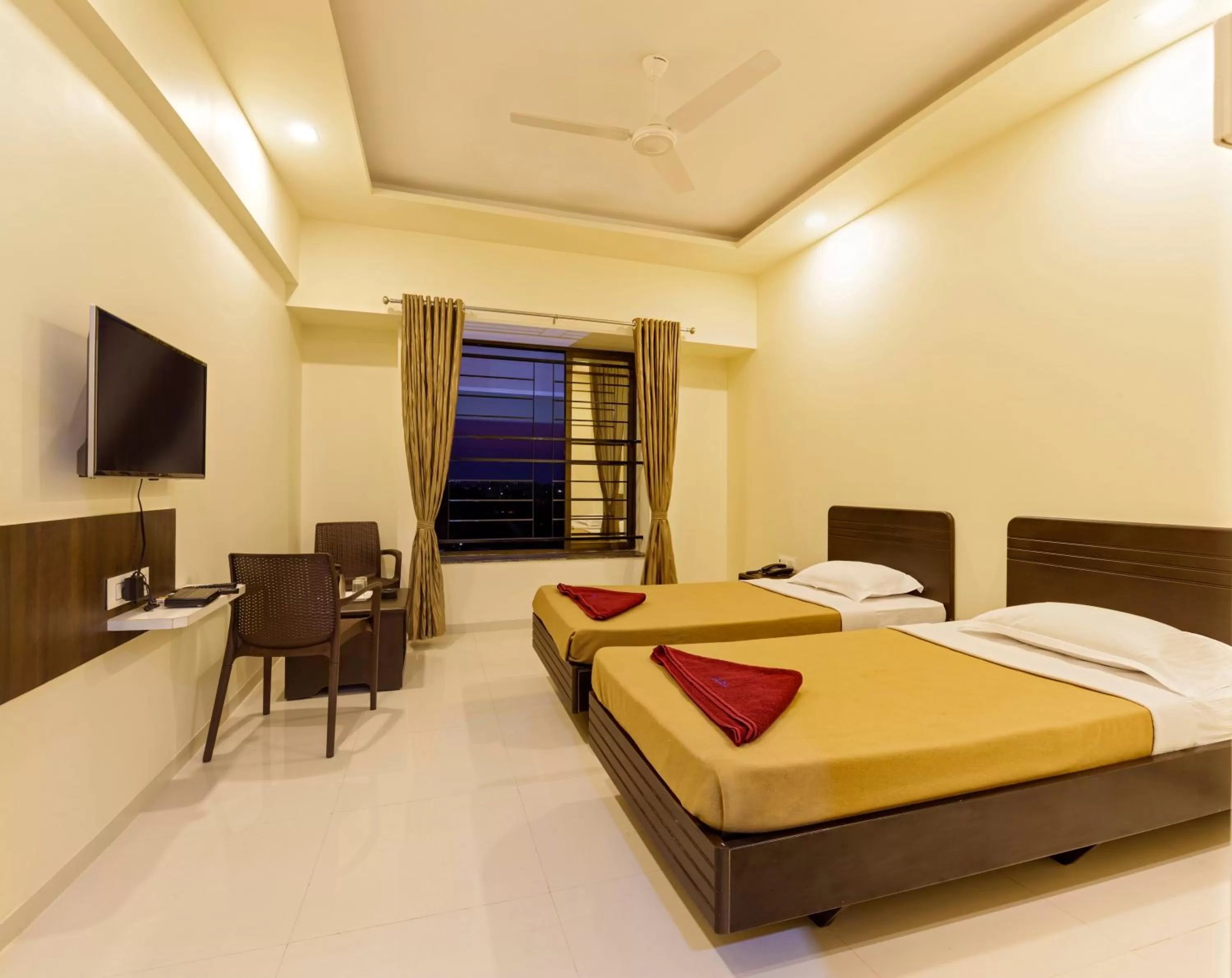 Bedroom, Bed in Hotel Galaxy Inn Kolhapur