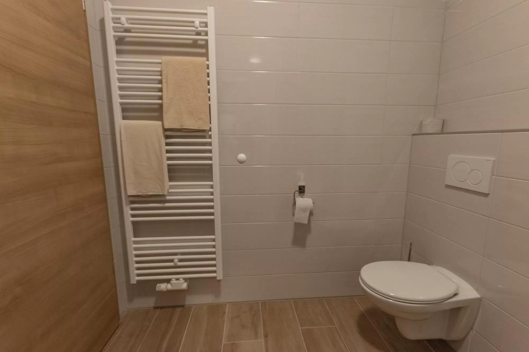 Bathroom in Stadthotel Donauwörth