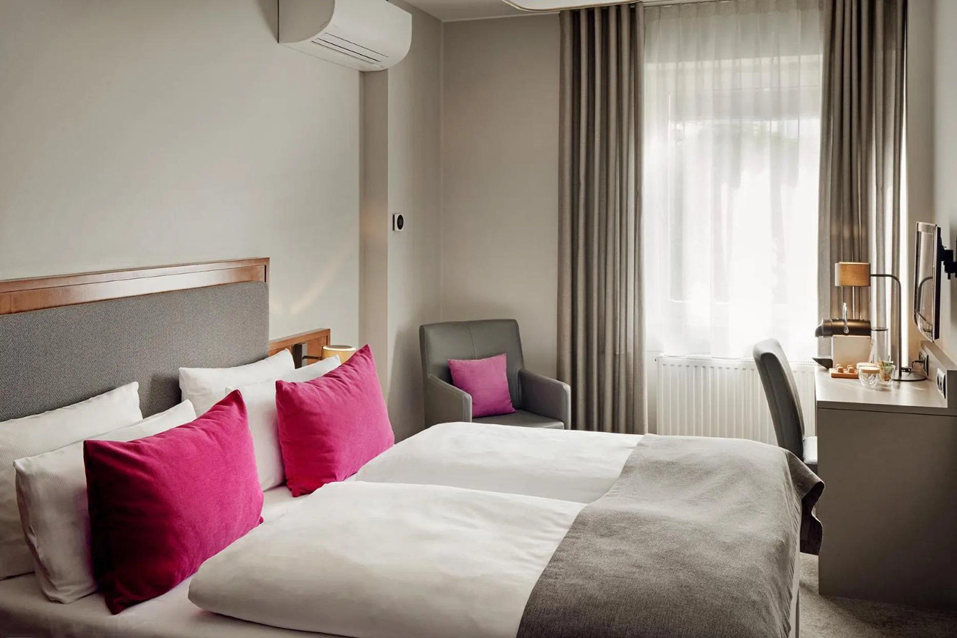 Double Room - single occupancy in Hotel St. Annen