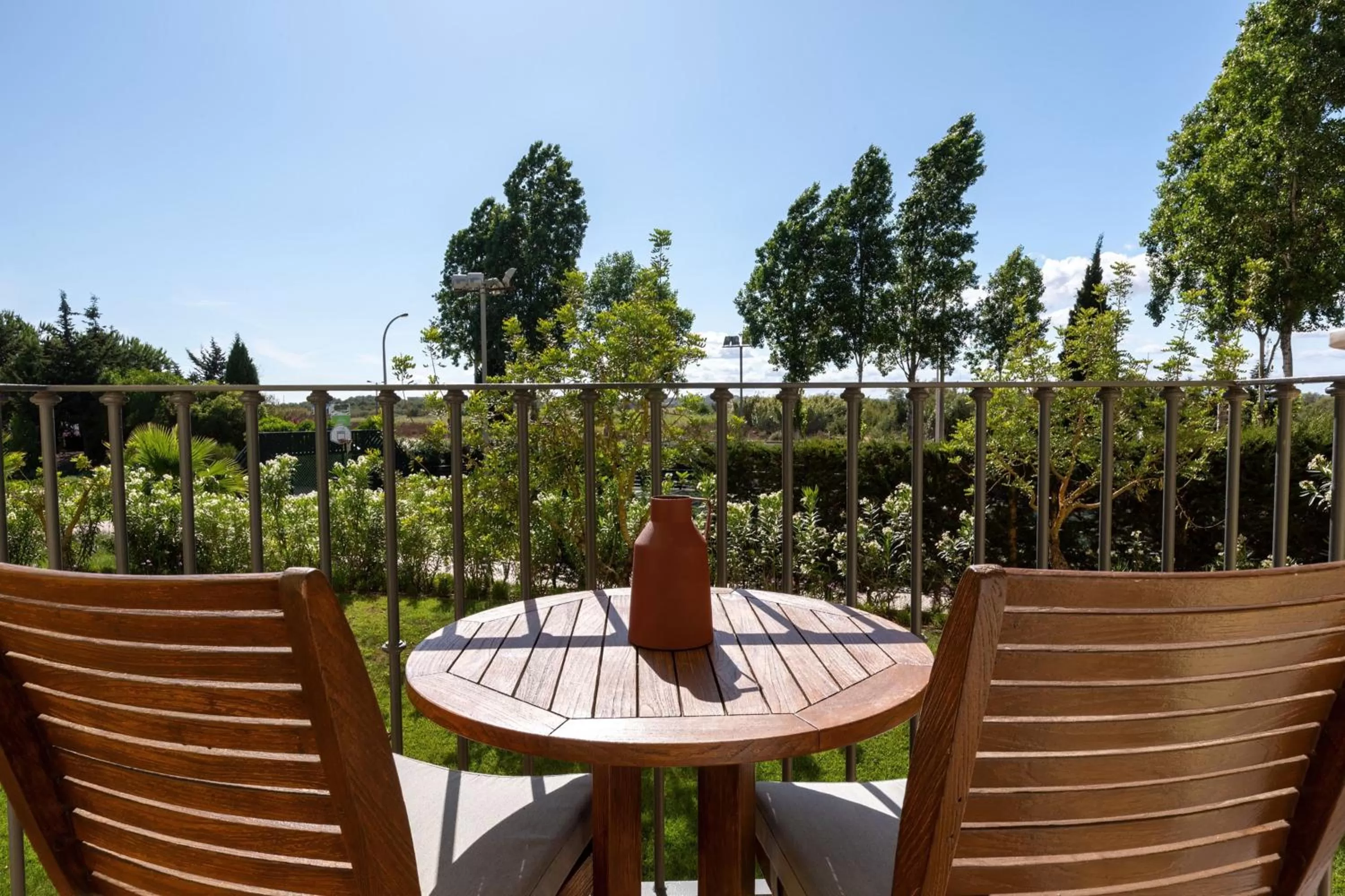 Photo of the whole room in Domes Lake Algarve, Autograph Collection