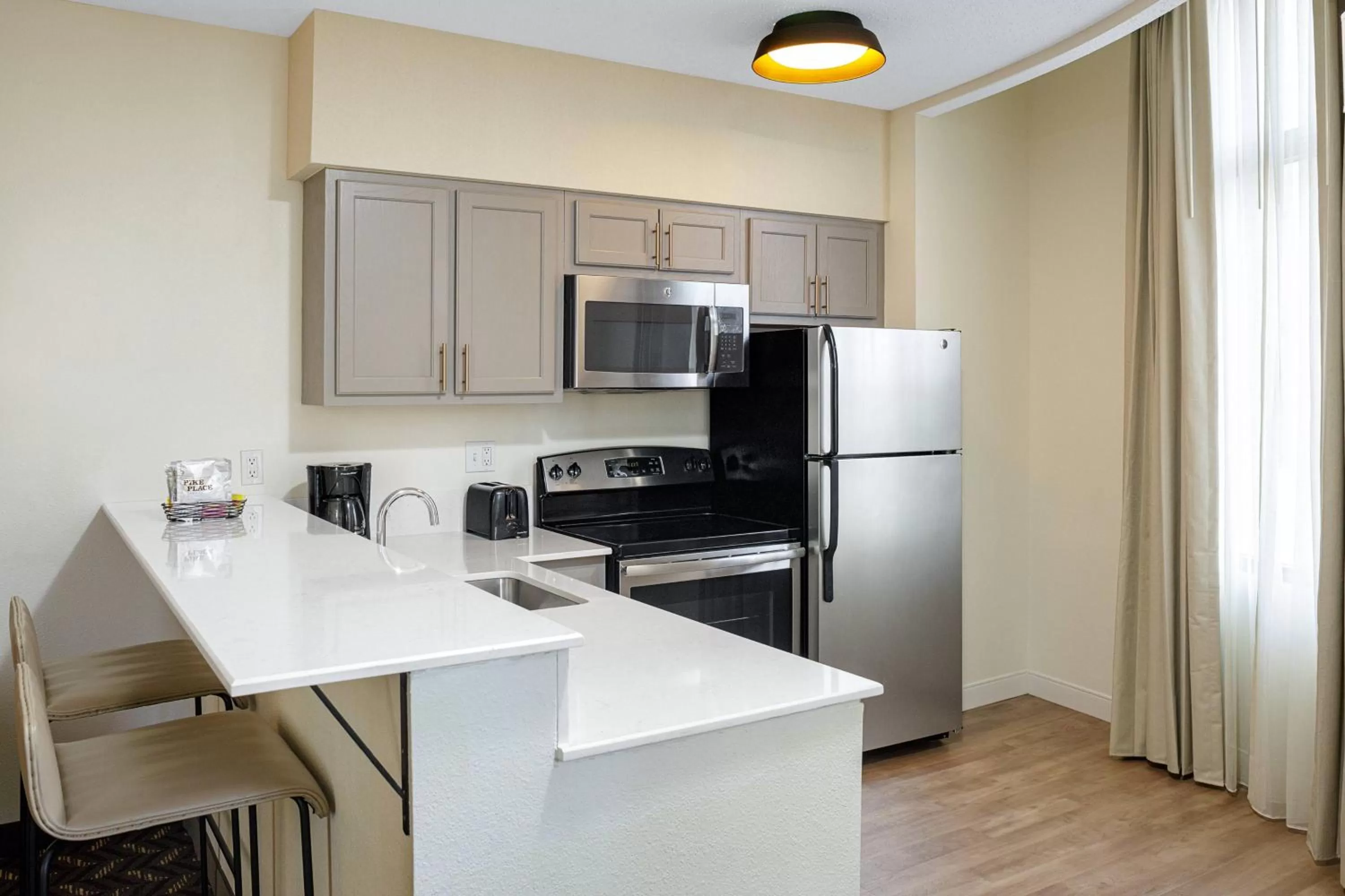 Kitchen or kitchenette in Residence Inn New Rochelle
